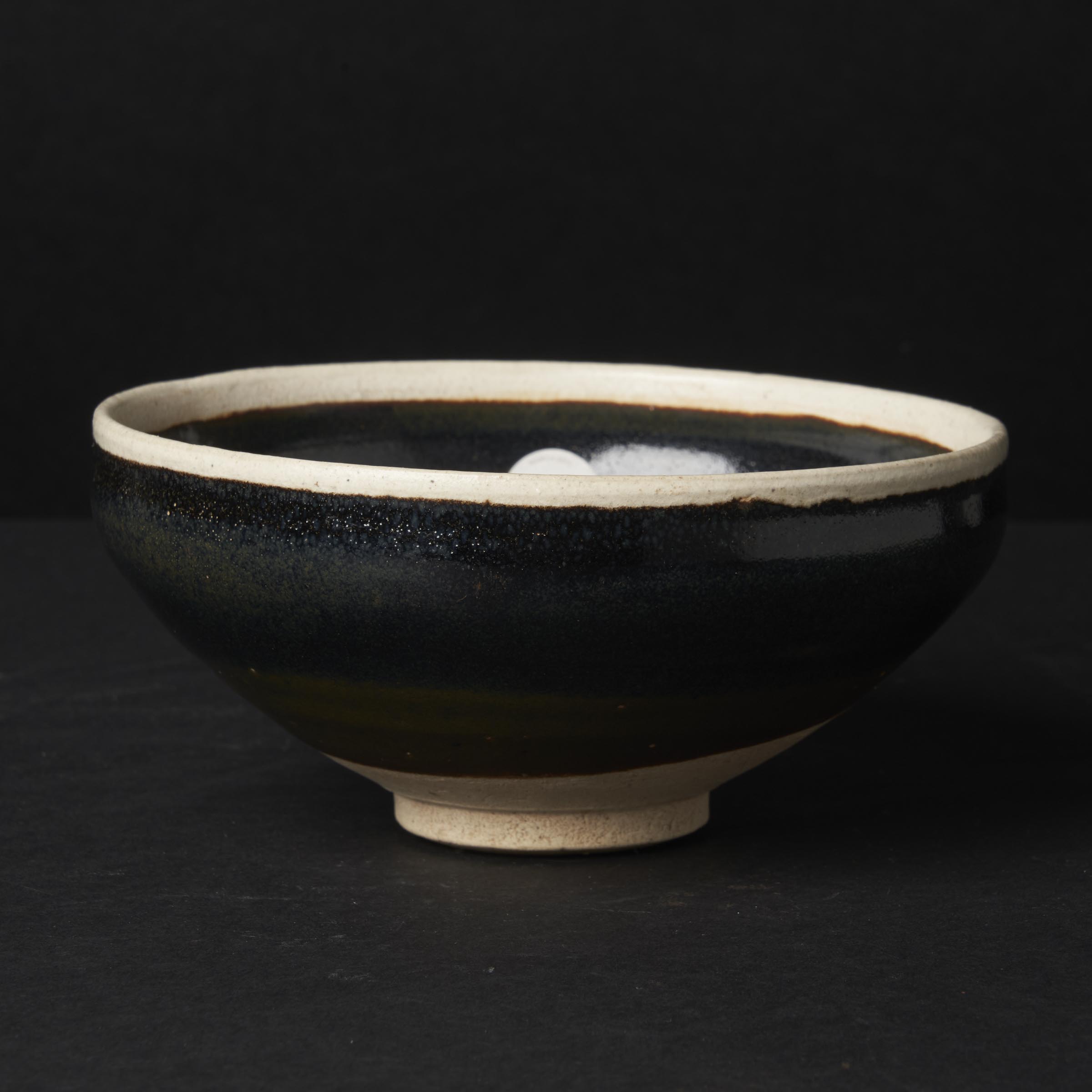 A Cizhou-Type Blackish-Brown-Glazed Bowl With White Rim, Jin Dynasty, 12th/13th Century