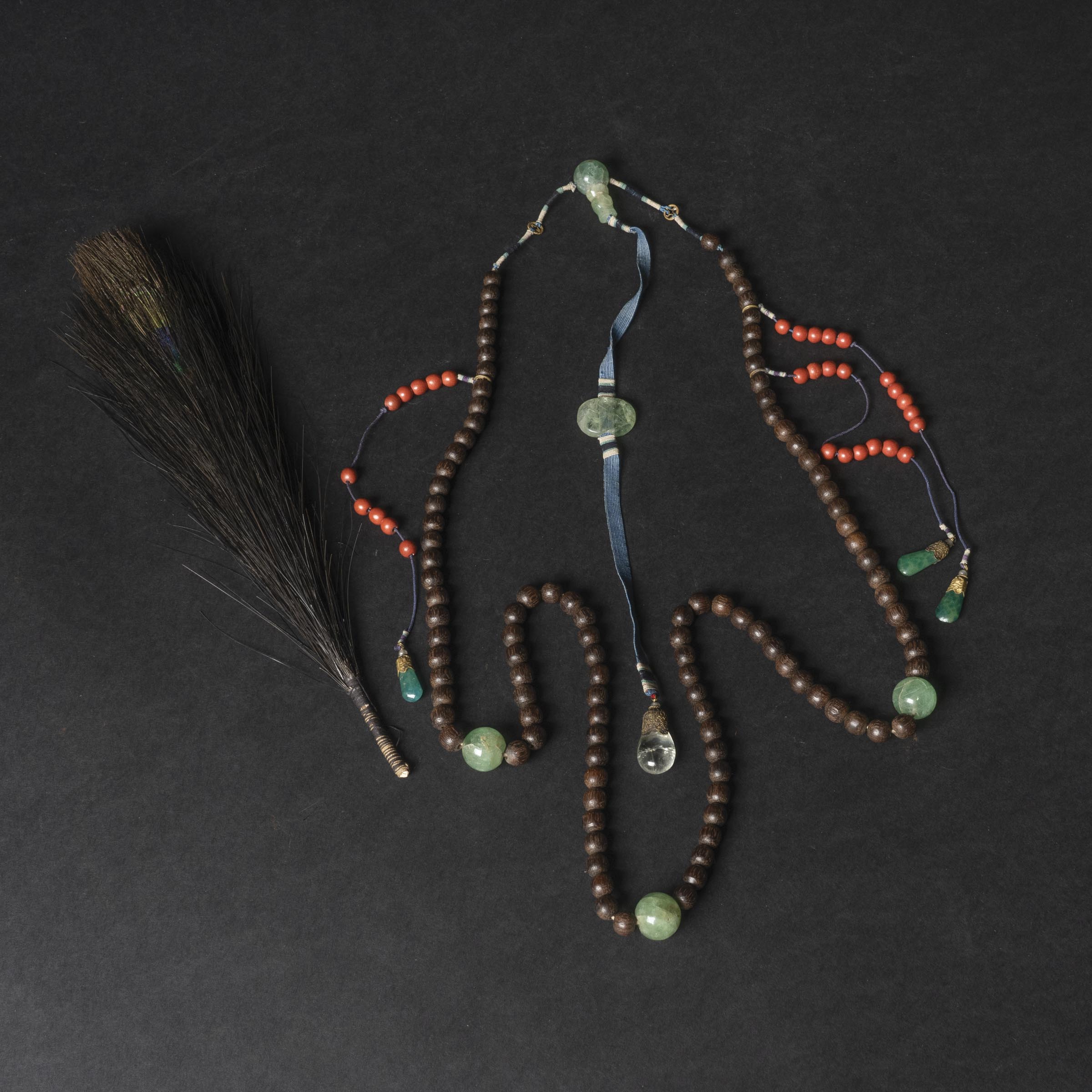 A Mandarin's Court Necklace (Chaozhu), Together With a 'One-Eyed' Peacock Feather Mandarin Court Hat Plume, 19th/20th Century