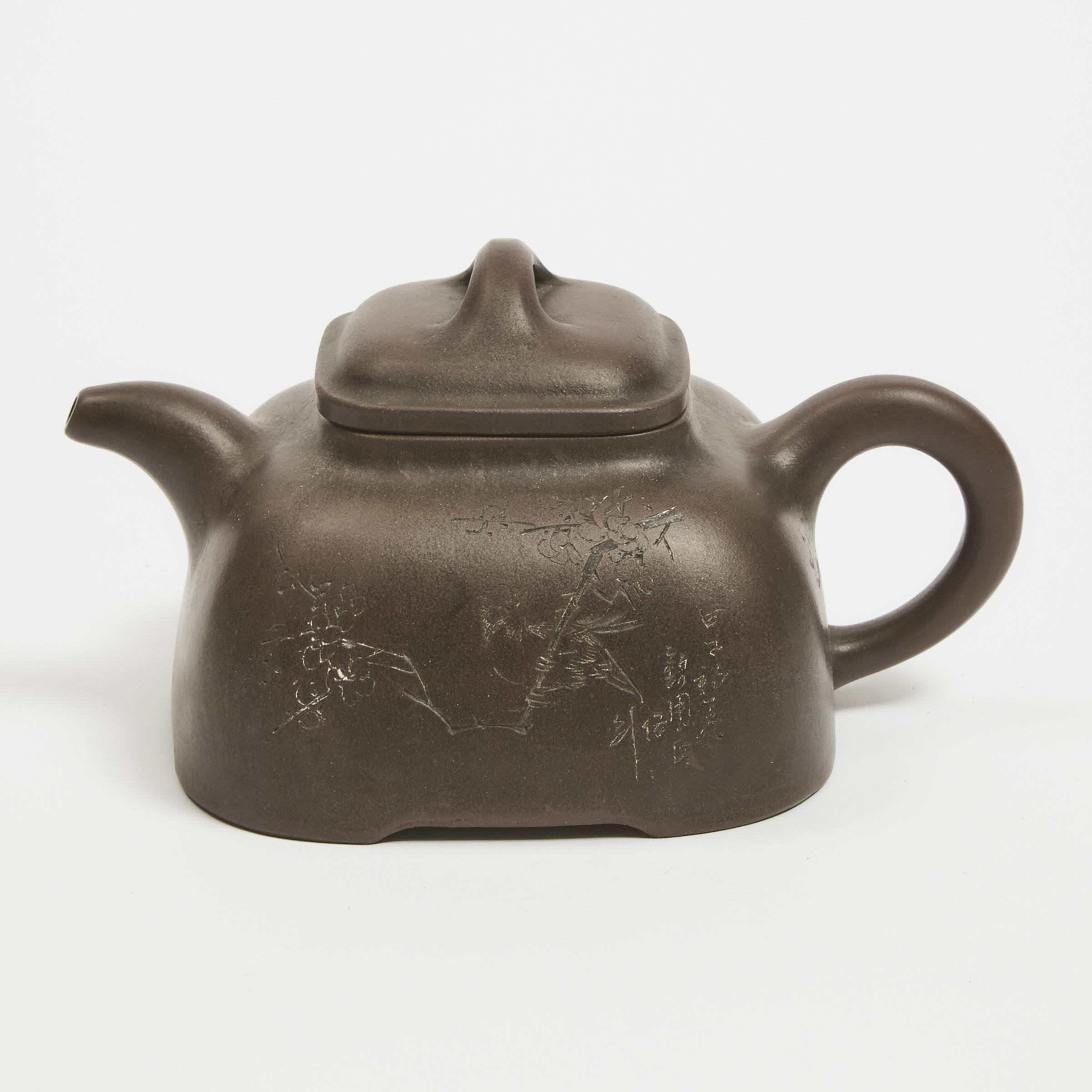 A Yixing/Zisha Square Teapot, Republican Period, Early 20th Century