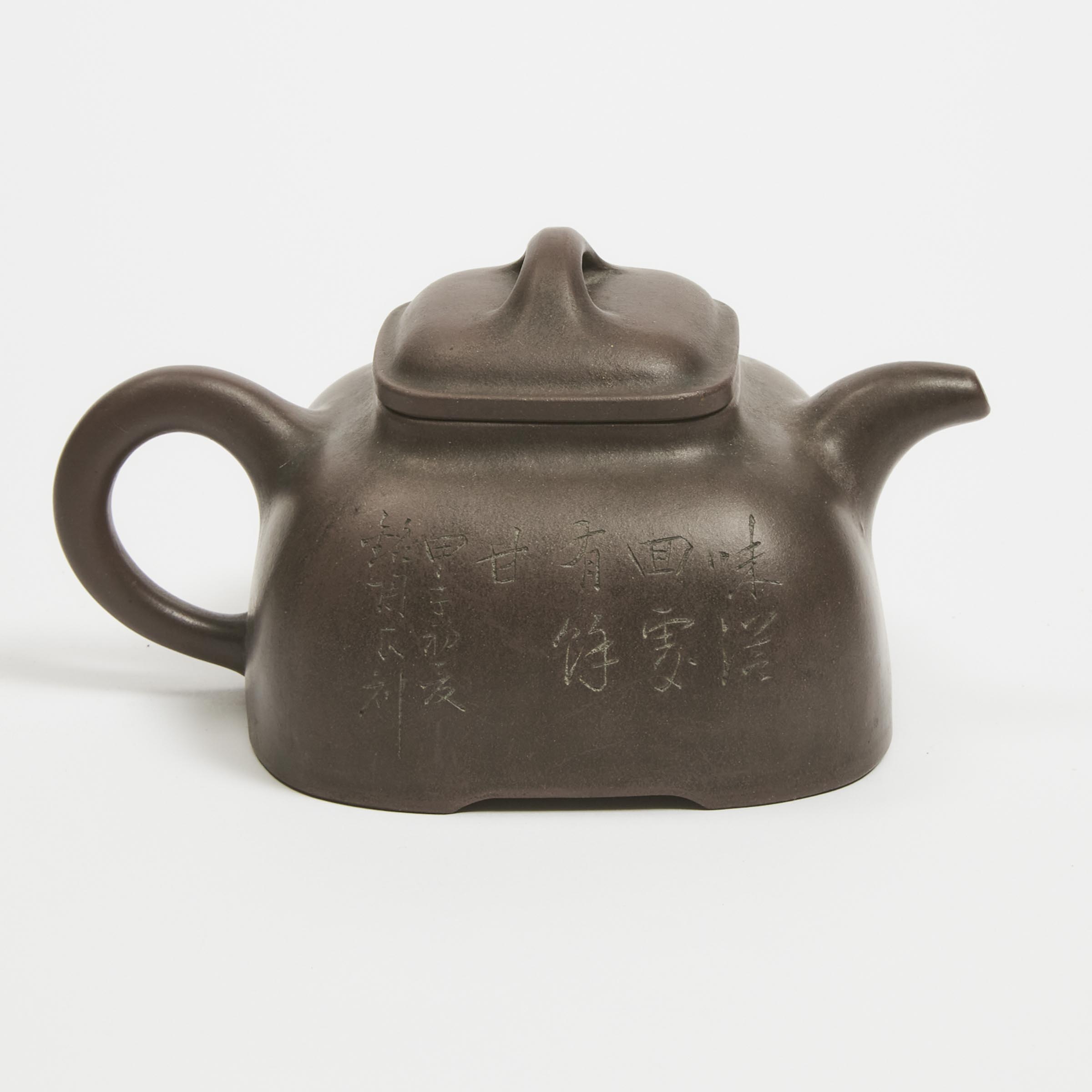 A Yixing/Zisha Square Teapot, Republican Period, Early 20th Century