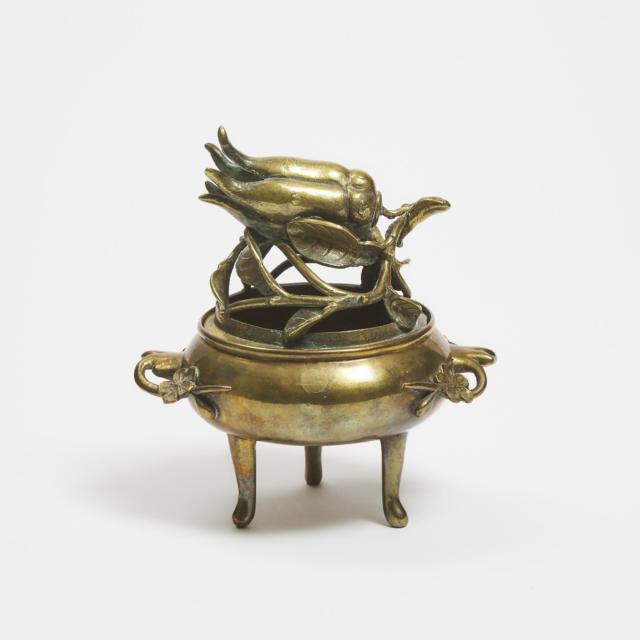 A Bronze 'Buddha's Hand Citron' Incense Burner, Late 19th/Early 20th Century