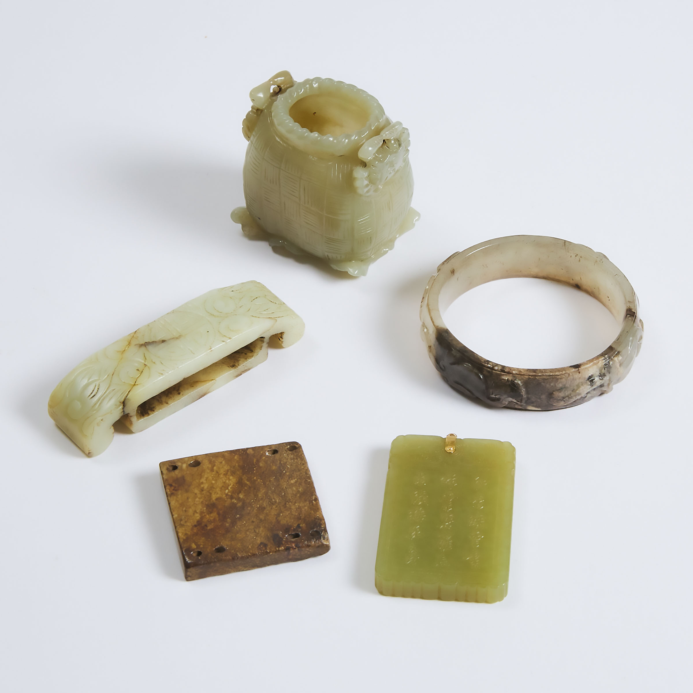 A Group of Five Jade and Hardstone Carvings, 19th Century and Later