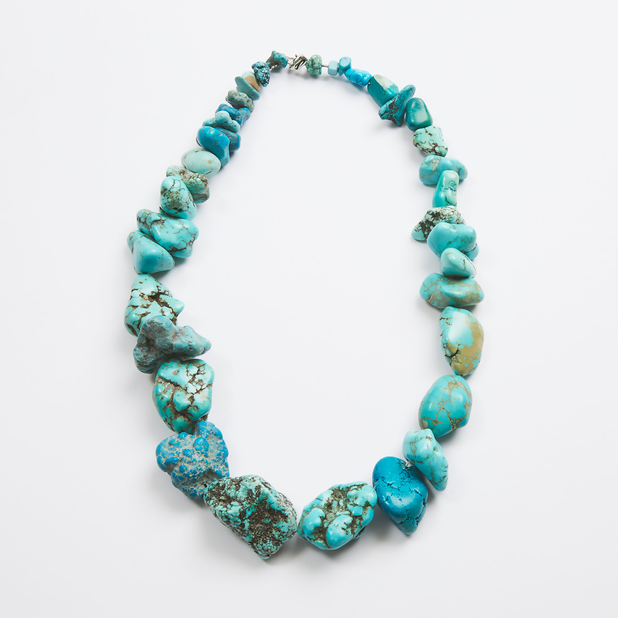 A Necklace of Natural Turquoise Beads 