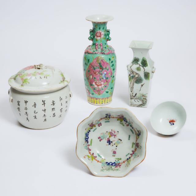 A Group of Five Enameled Porcelain Wares, Kangxi to Republican Period, 17th-Early 20th Century