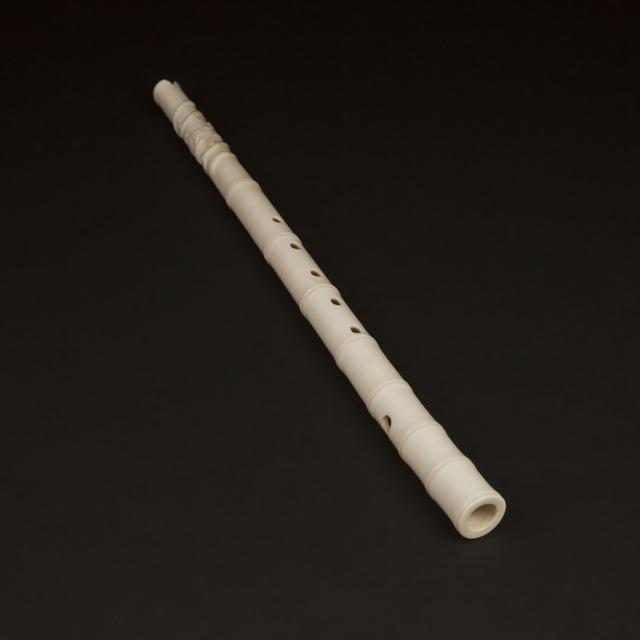 A Chinese Dehua Blanc-de-Chine Flute, Xiao, Qing Dynasty