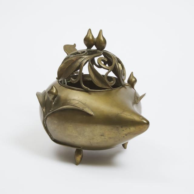 A Large Bronze Peach-Form Incense Burner, Early 20th Century
