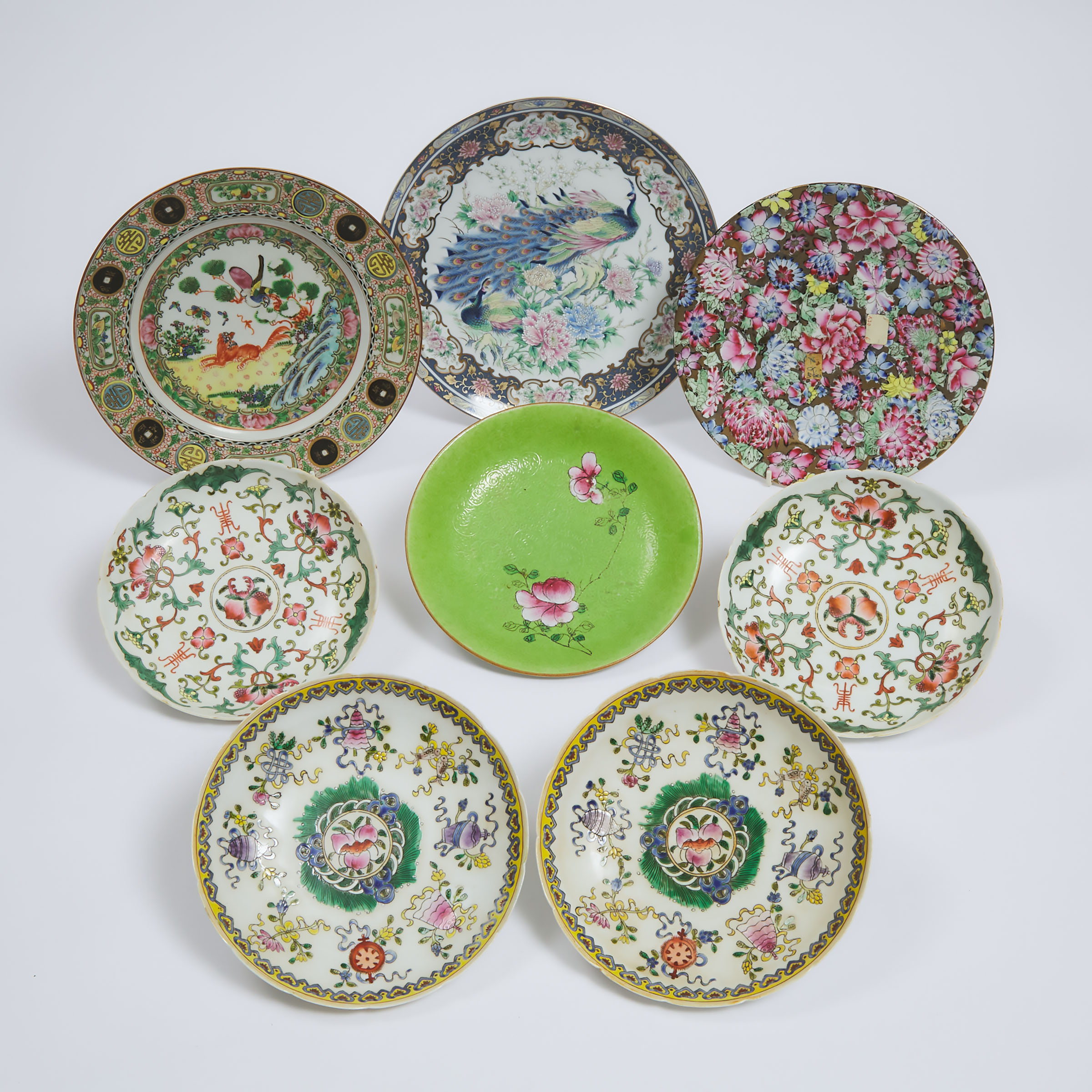 A Group of Eight Famille Rose Porcelain Dishes, 19th/20th Century