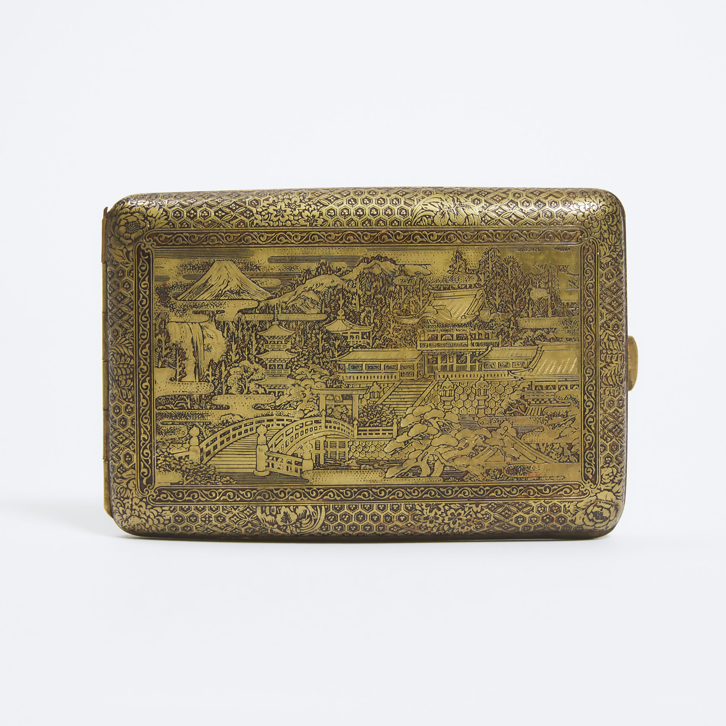 A Japanese Komai Cigarette Case, Meiji Period 