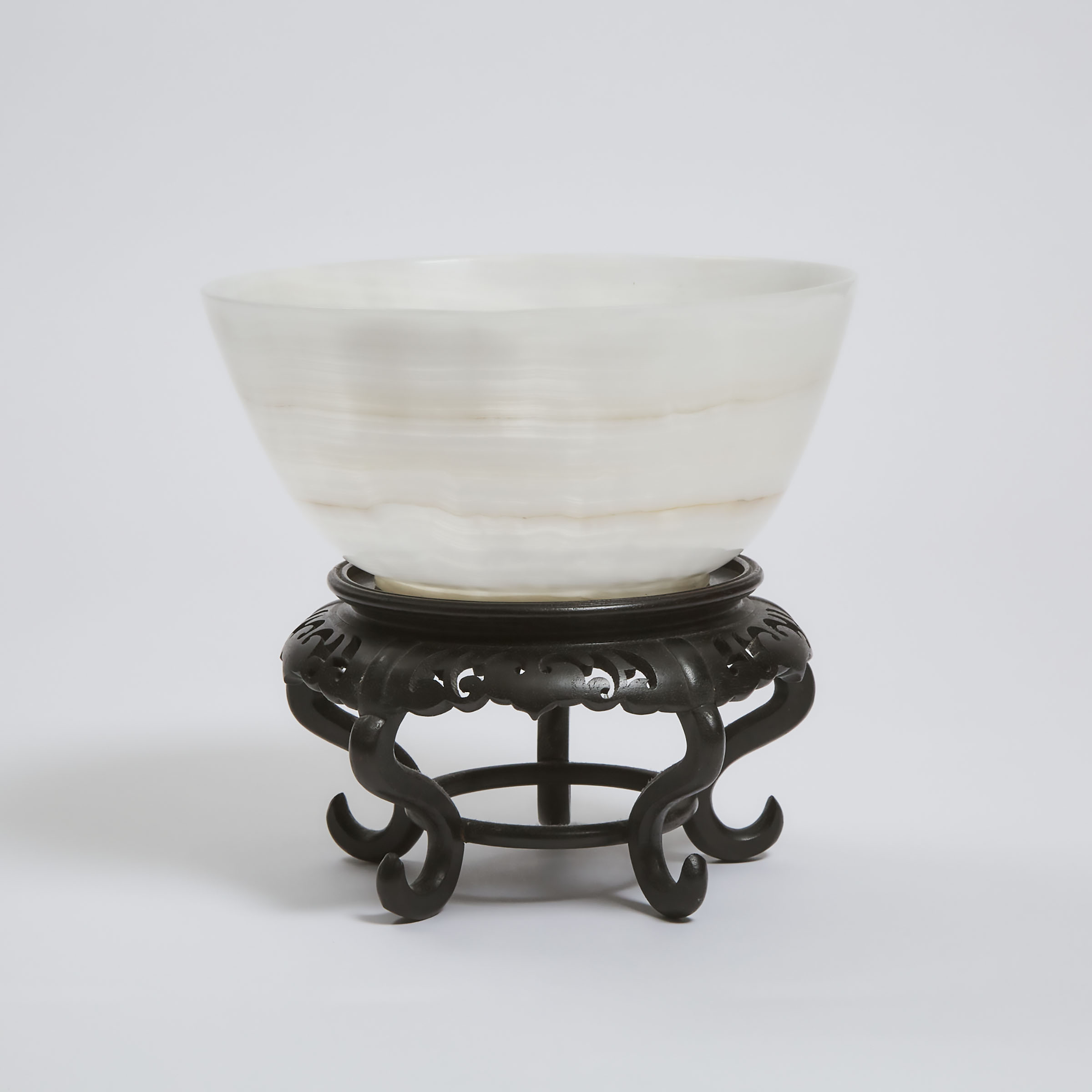 A Large Banded Agate Bowl, 19th/20th Century
