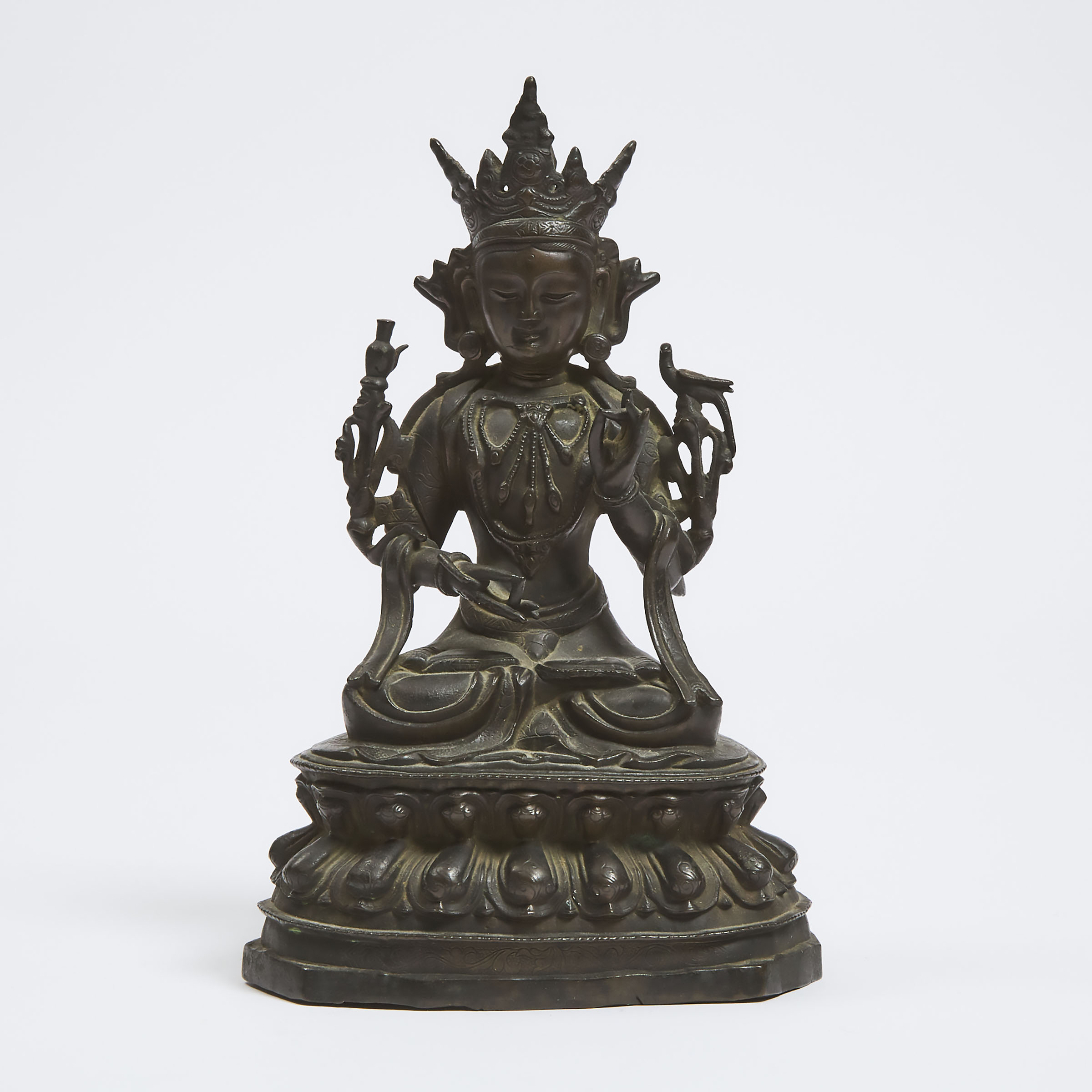 A Bronze Figure of Avalokiteshvara (Guanyin), Yuan Xiu Zao Mark, Ming Dynasty, 16th Century