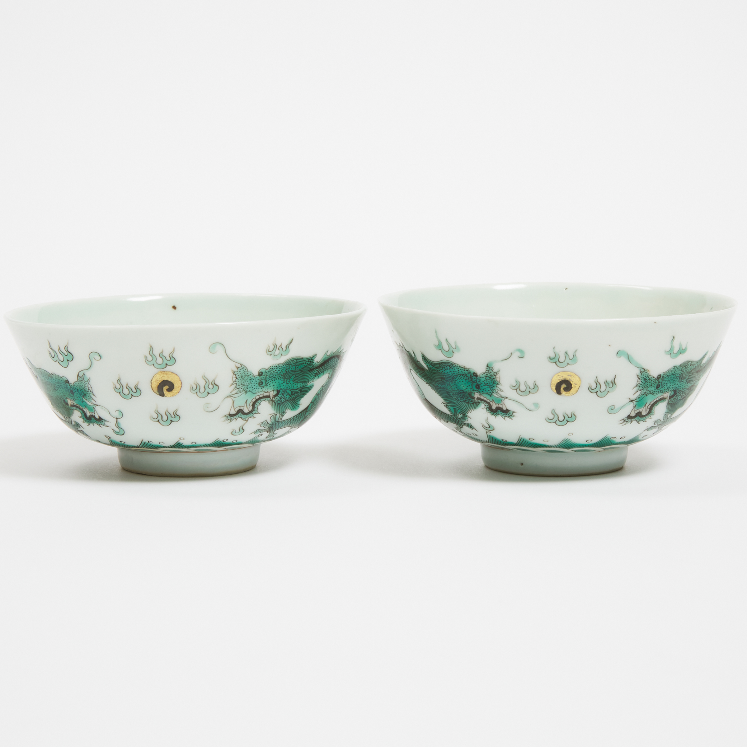 A Pair of Green Enameled 'Double Dragon Chasing Flaming Pearl' Bowls, Guangxu Mark, 20th Century