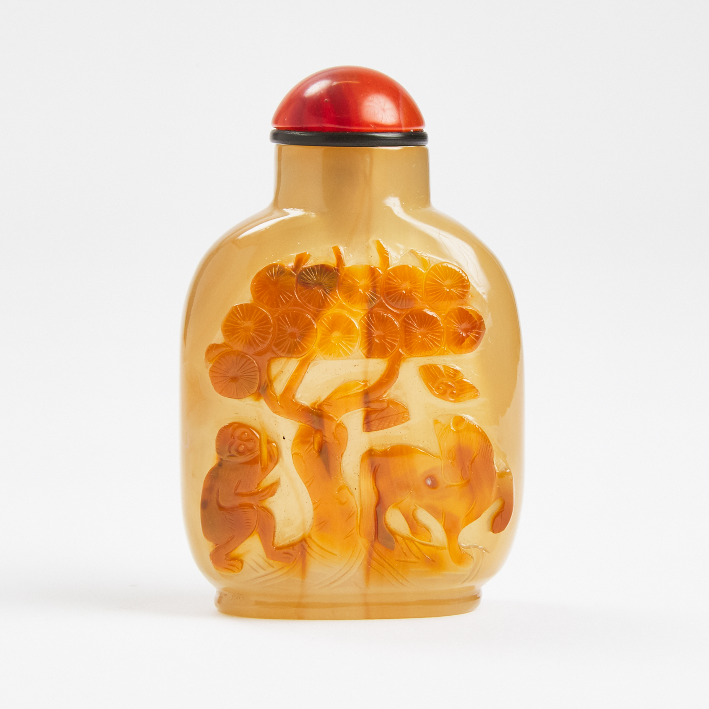 An Agate 'Monkey and Horse' Snuff Bottle, 19th Century