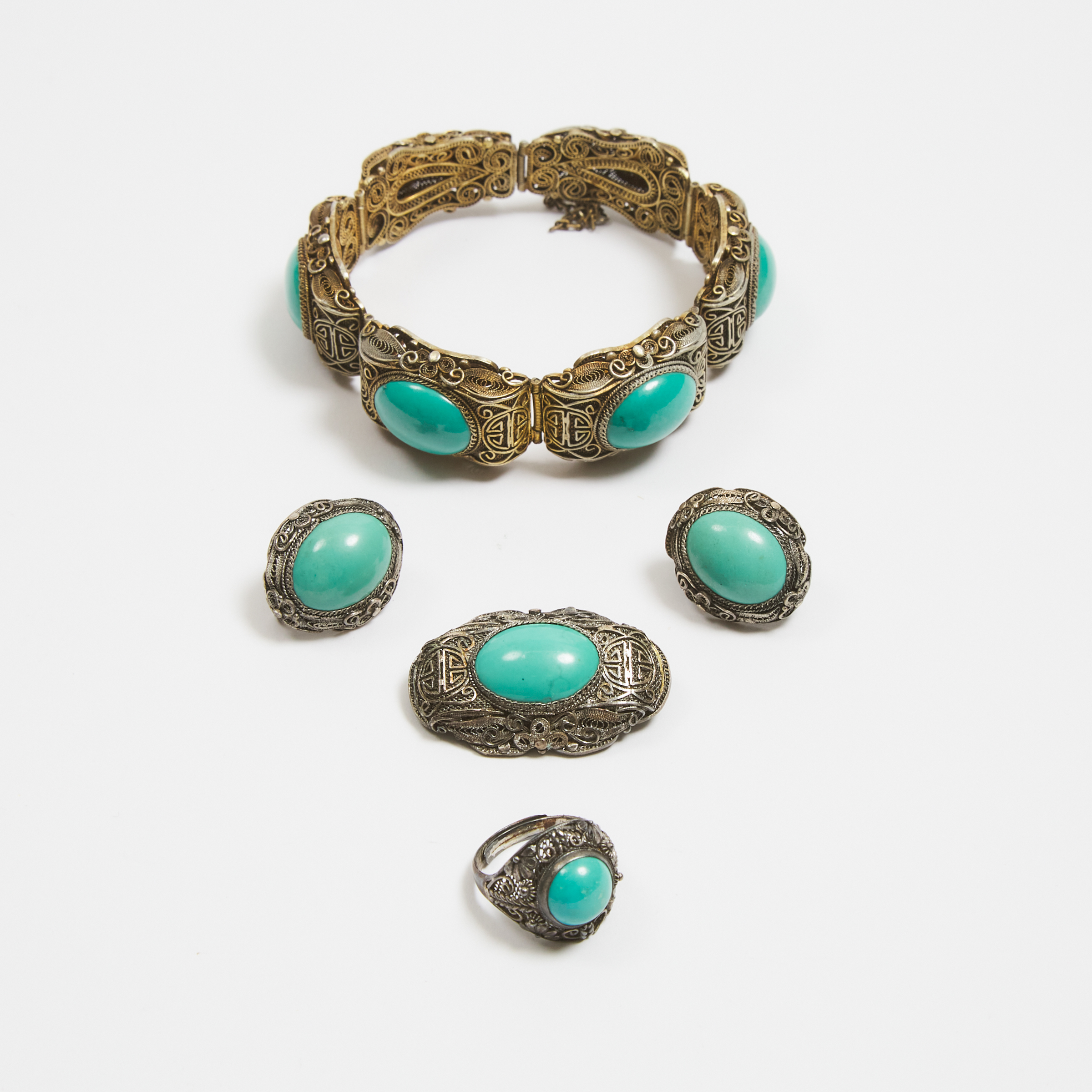A Set of Five Chinese Silver-Gilt Filigree and Turquoise-Inlaid Jewellery Set, Republican Period
