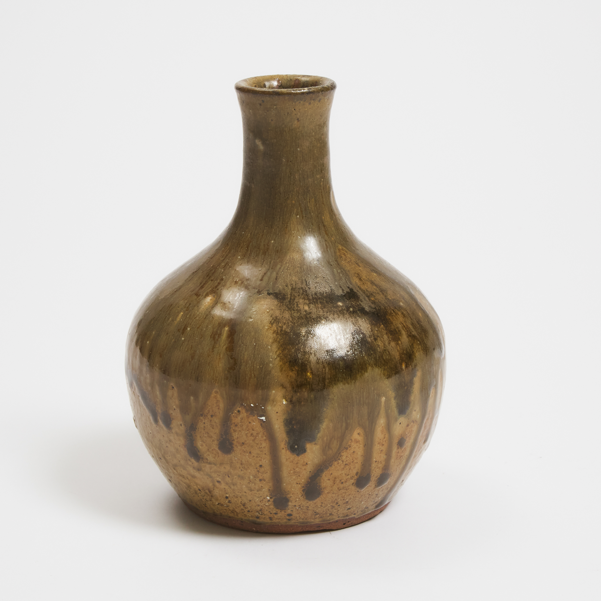A Tanba/Tamba Stoneware Bottle Vase, 20th Century