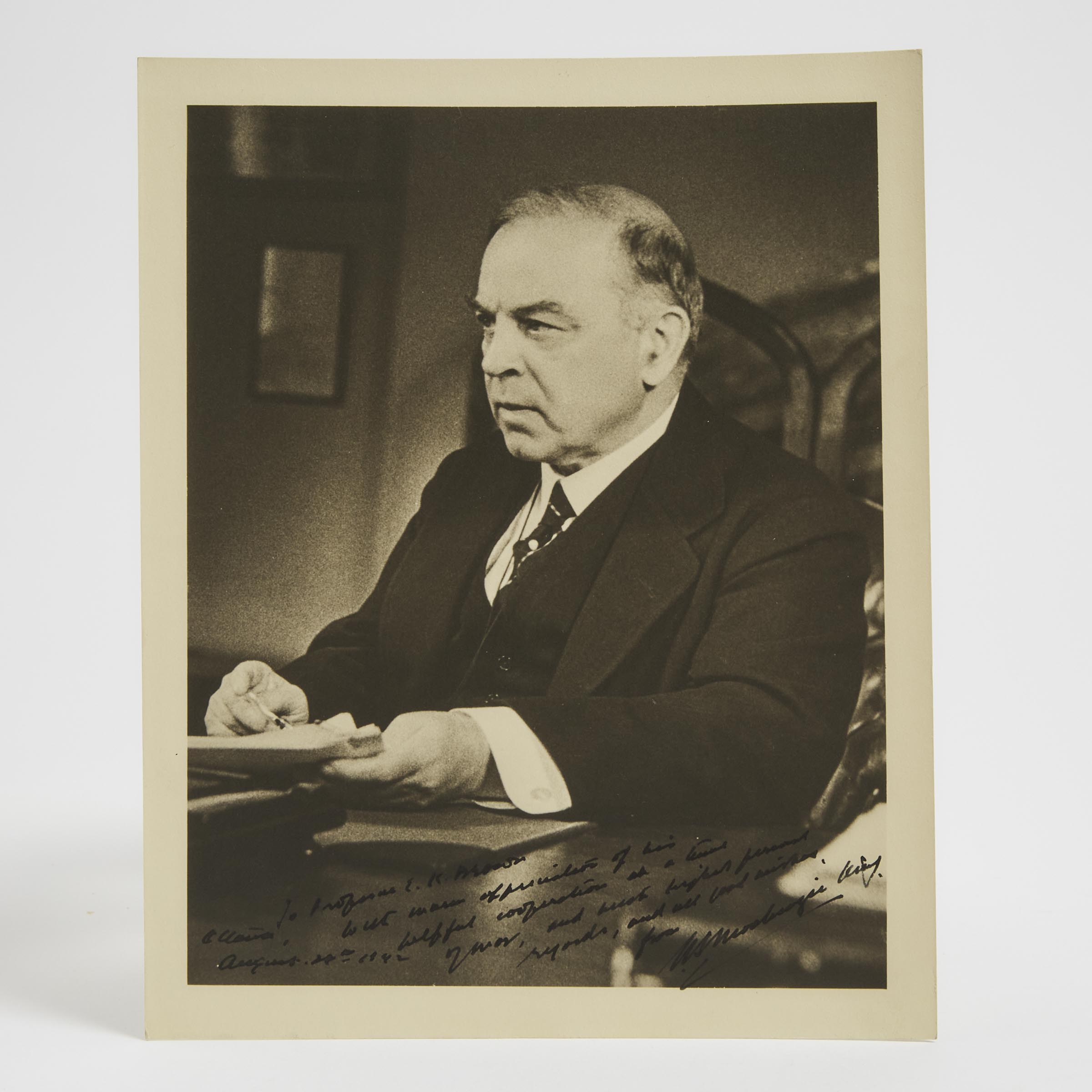 William Lyon Mackenzie King Signed Portrait Photograph, c.1942