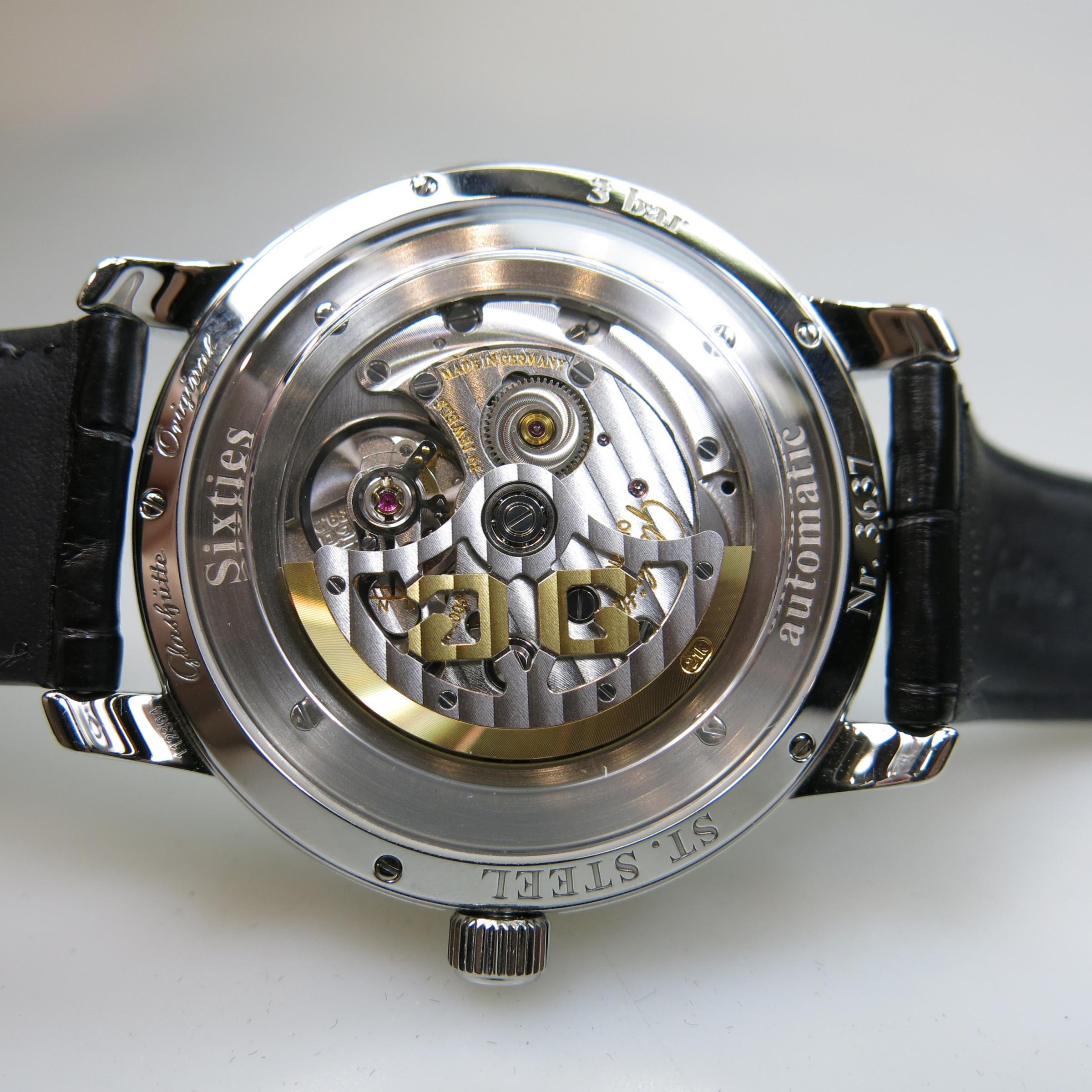 Glashütte 'Original Sixties' Wristwatch With Panorama Date