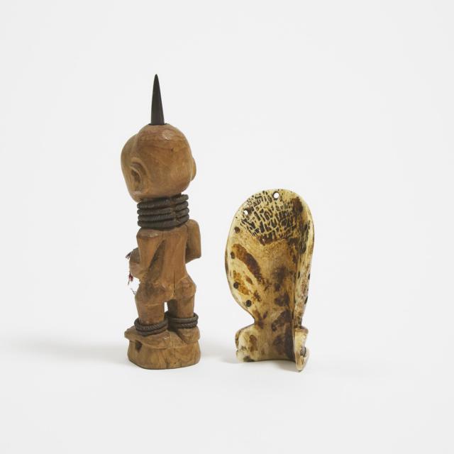 Chokwe Carved Bone Head together with a Small Songye Power Figure, Democratic Republic of Congo, both Central Africa, 20th century