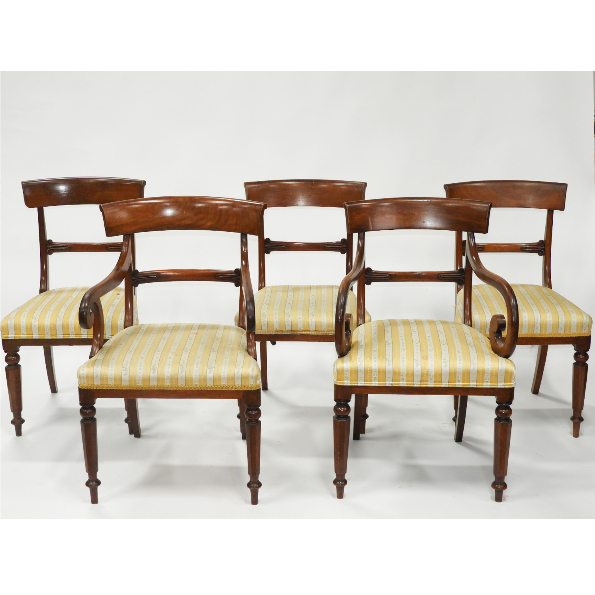Seat of 14 William IV Mahogany Dining Chairs, c.1830