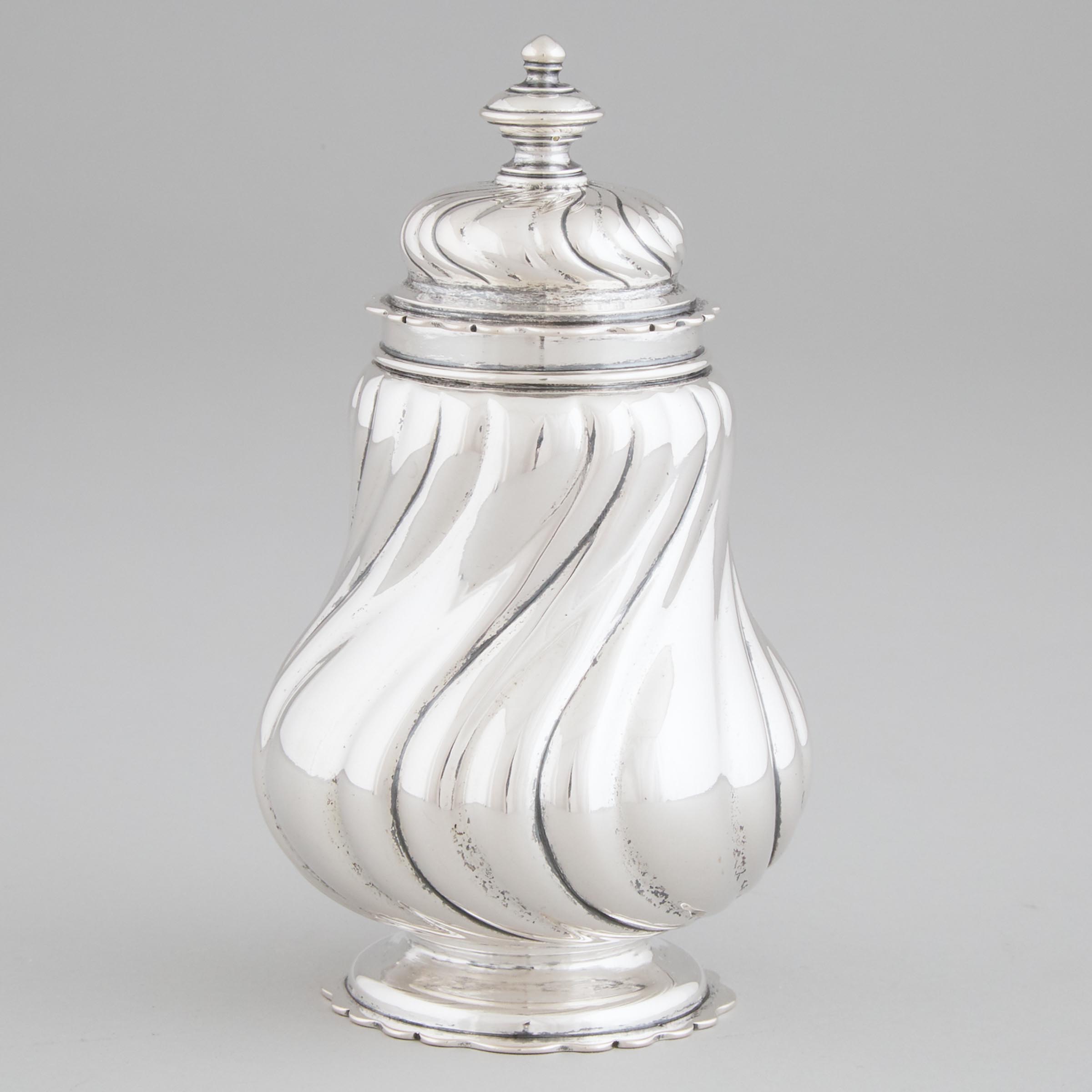 German Silver Baluster Canister, Eduard Wollenweber, Munich, early 20th century