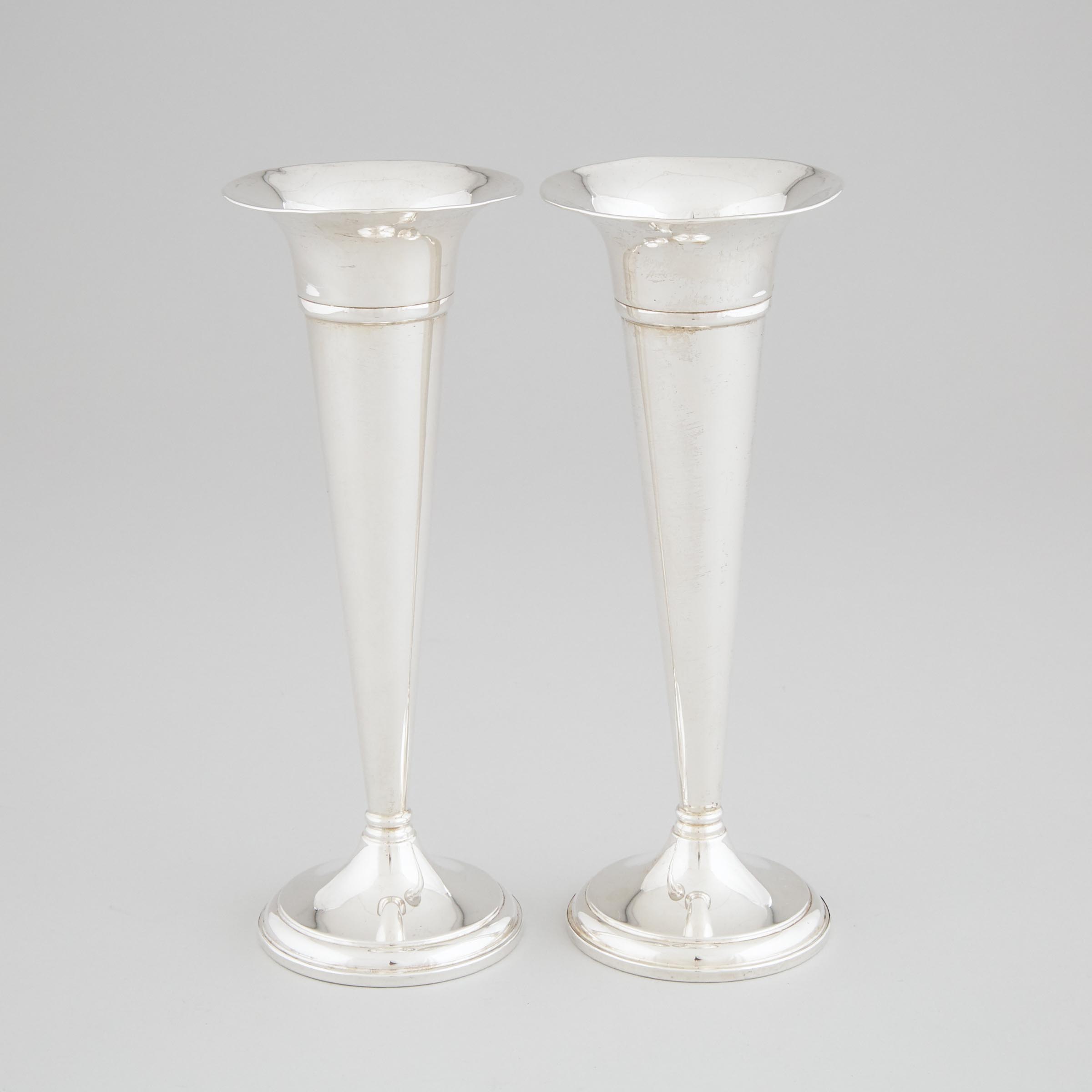 Pair of American Silver Trumpet Vases, Preisner Silver Co., Wallingford, Ct., 20th century