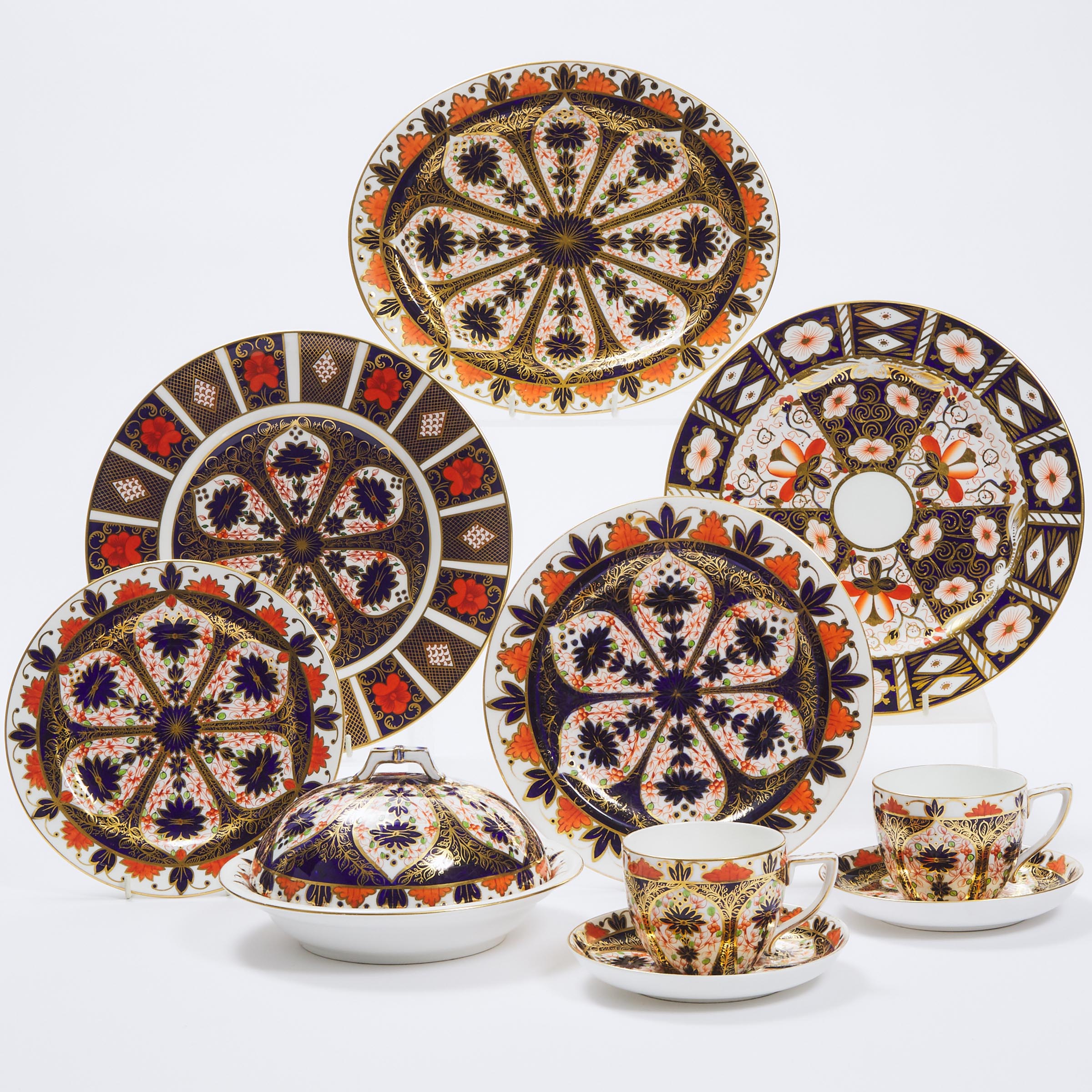 Group of Royal Crown Derby ‘Imari’ (876, 1128 & 2451) Pattern Tablewares, late 19th/20th century