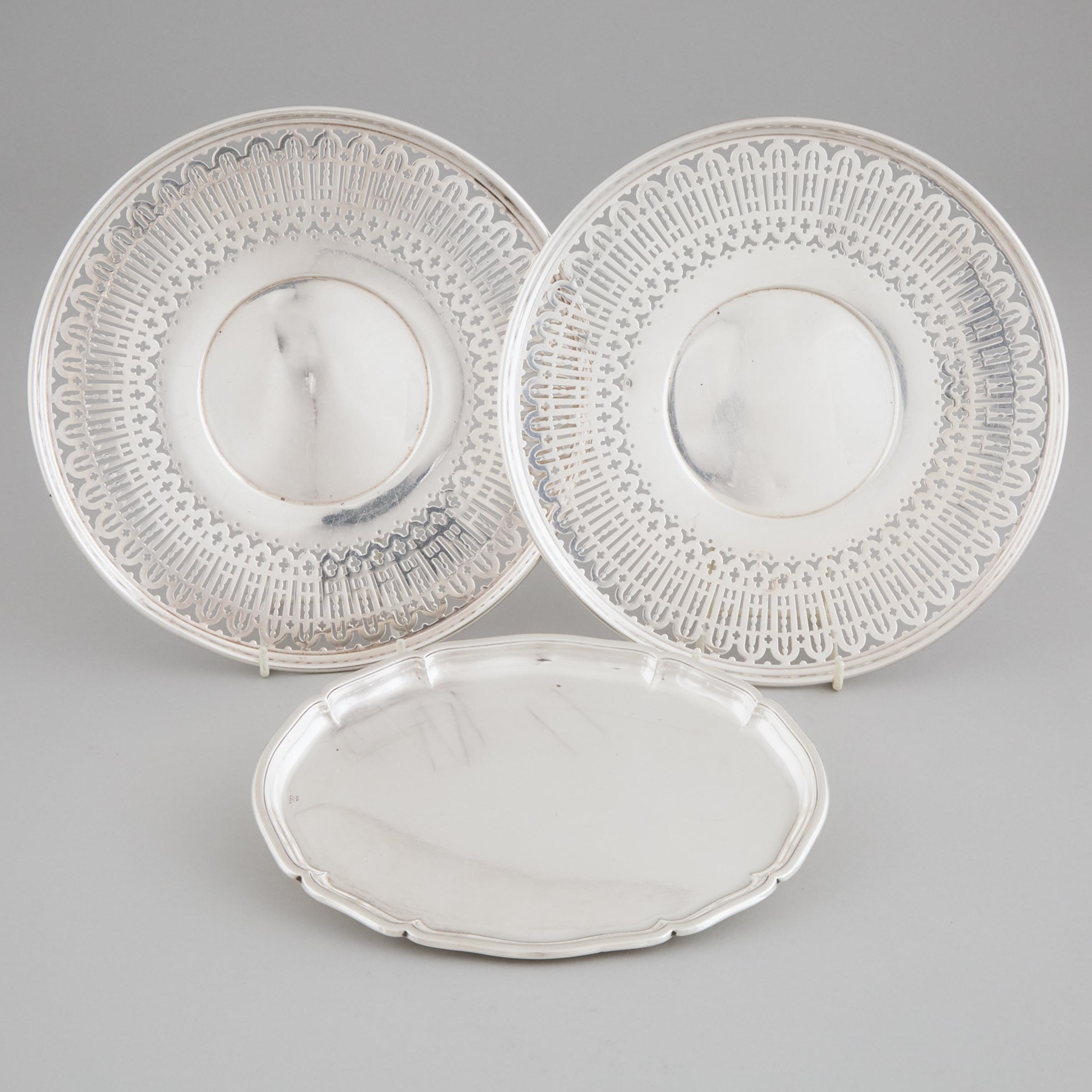 Pair of American Silver Cake Plates and a Continental Small Oval Tray, 20th century