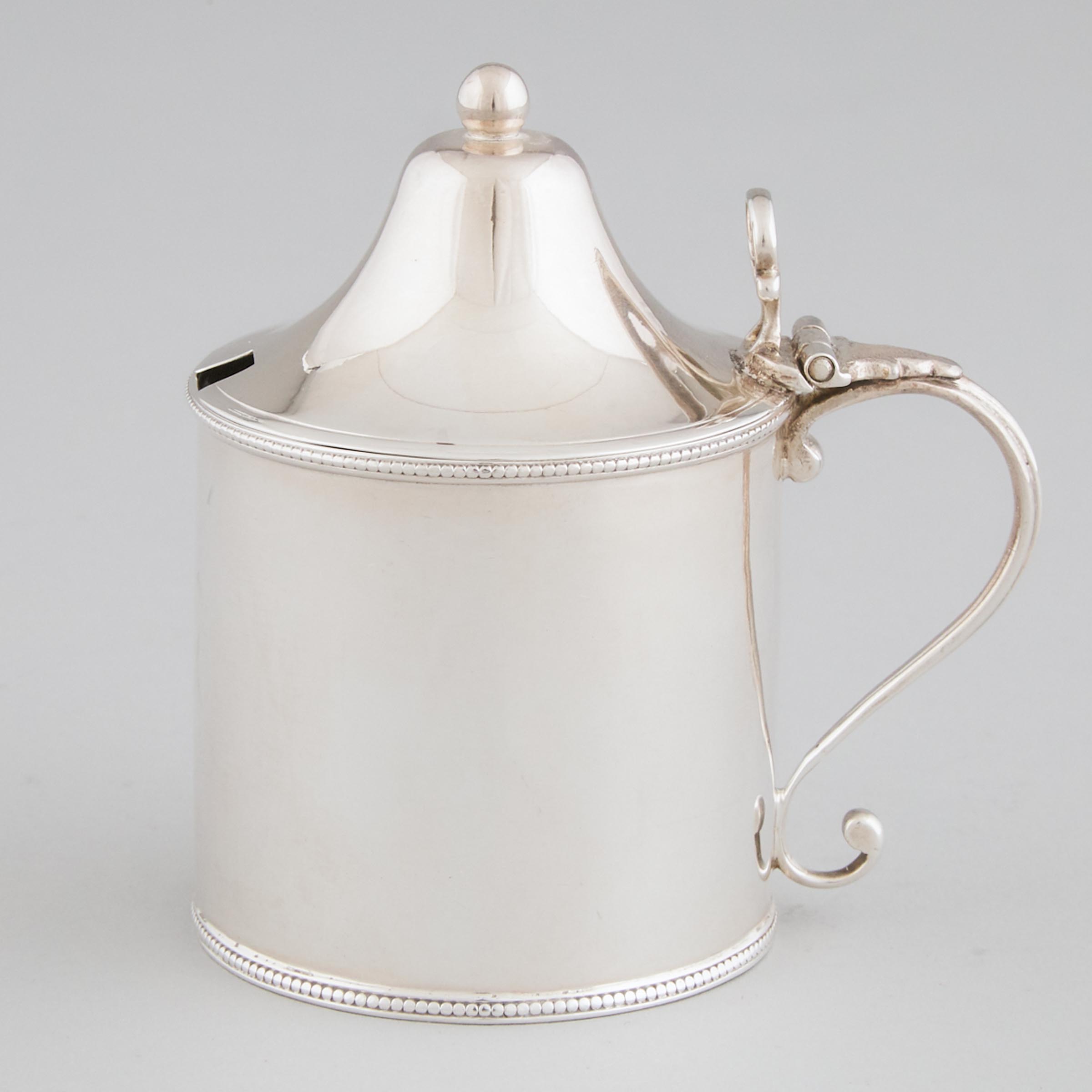 George III Silver Mustard Pot, Hester Bateman, London, 1790