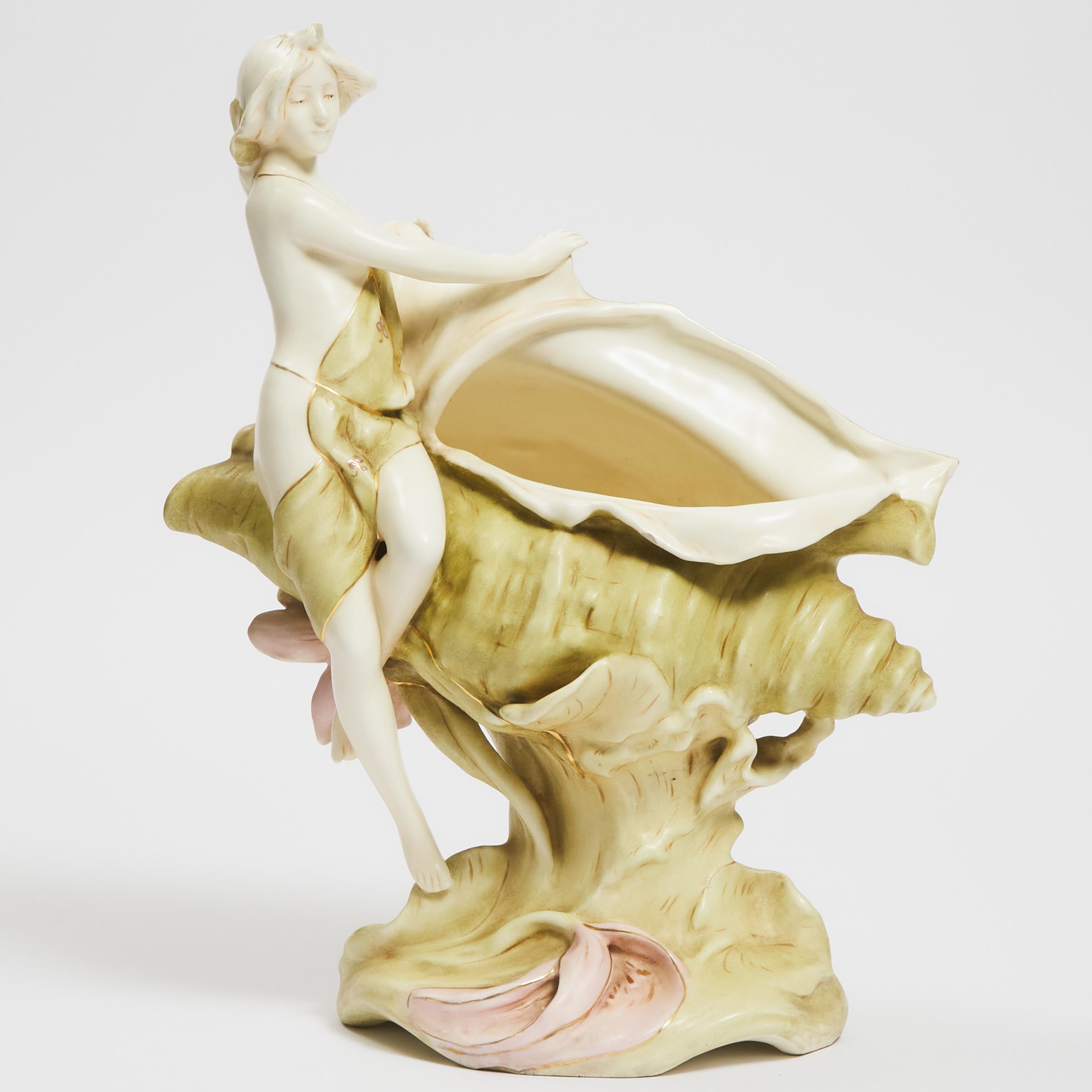 Royal Dux Style Figural Centrepiece, early 20th century