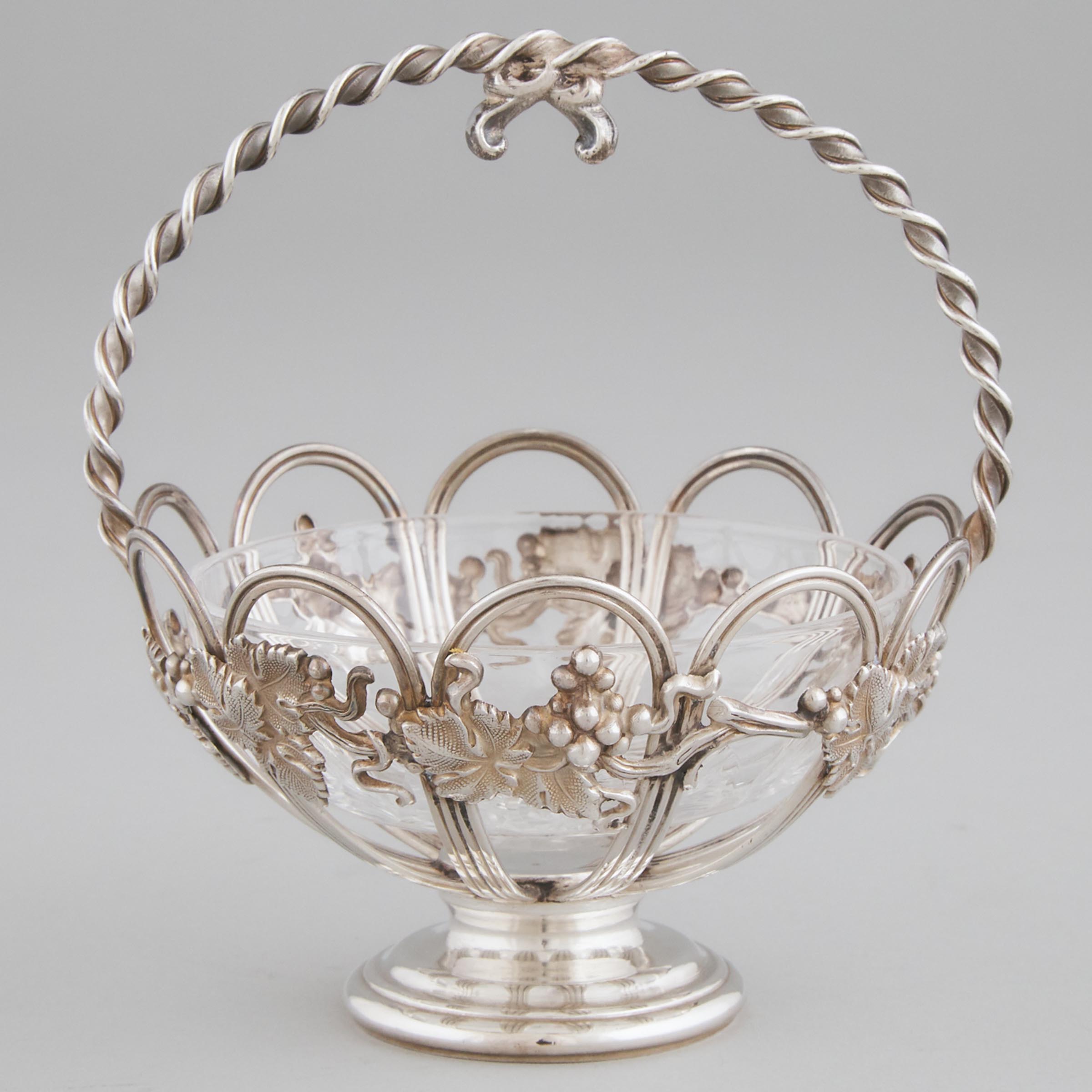 Victorian Silver Small Openwork Sweetmeat Basket, John Bell & Frederick Brasted, London, 1875