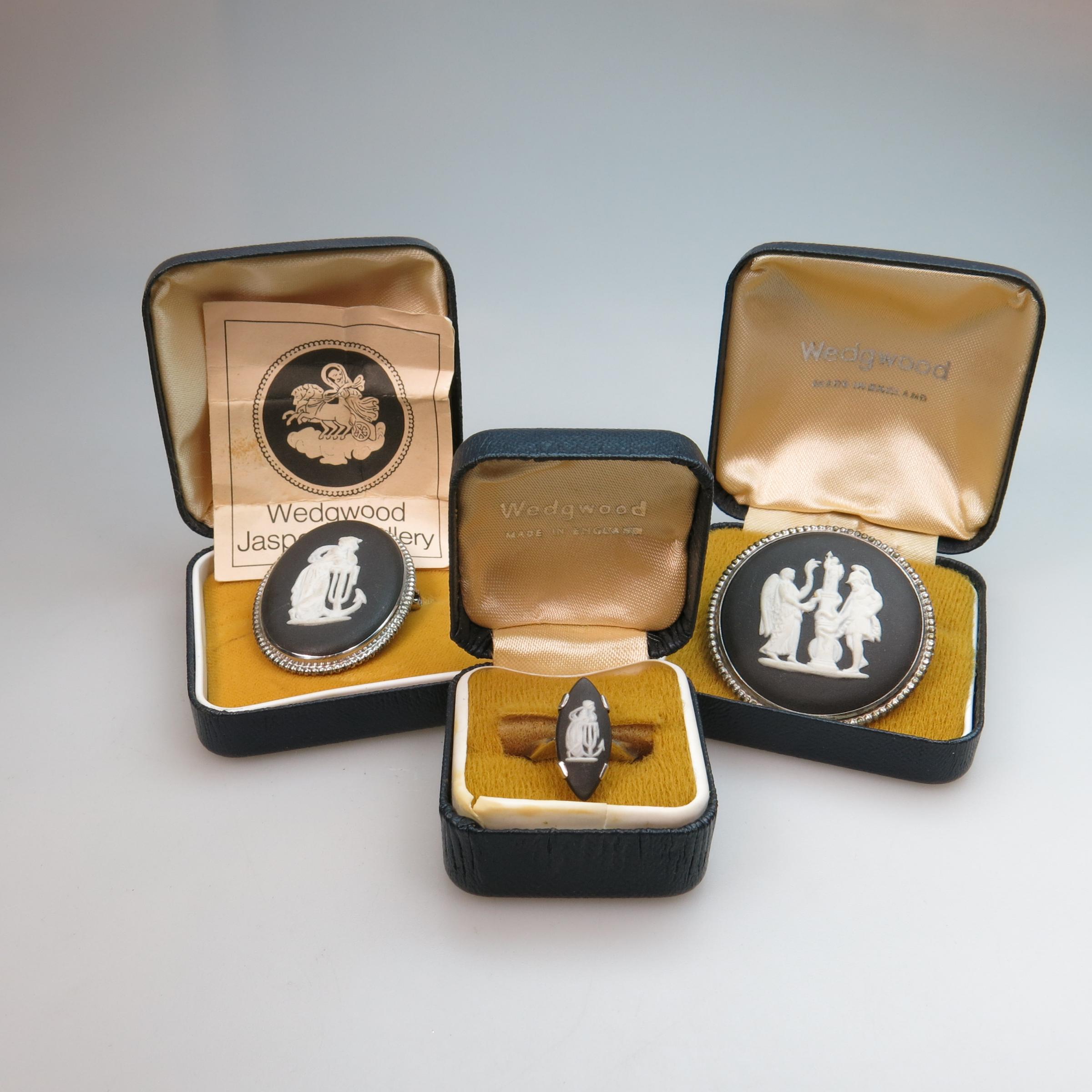 Small Group Of Wedgwood Jasper And Silver Jewellery