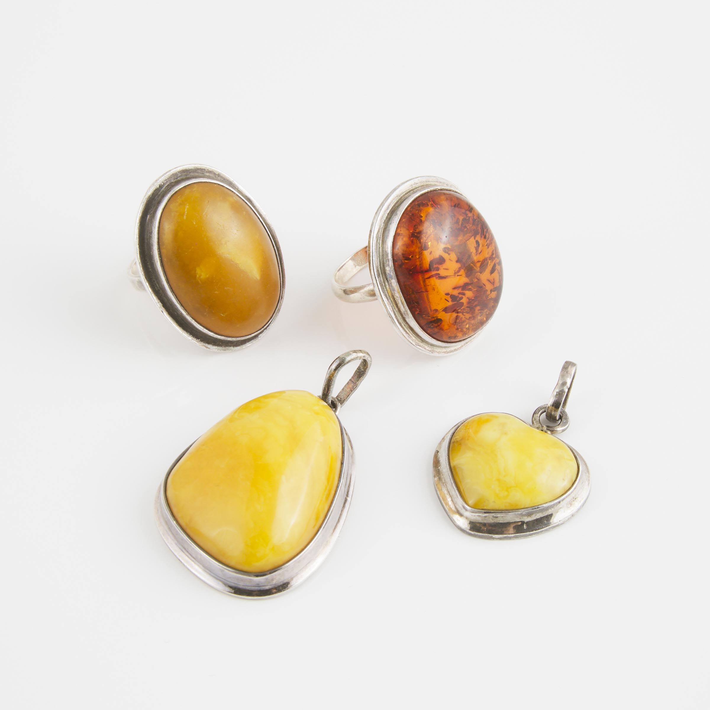 4 Pieces Of Polish Sterling Silver And Amber Jewellery