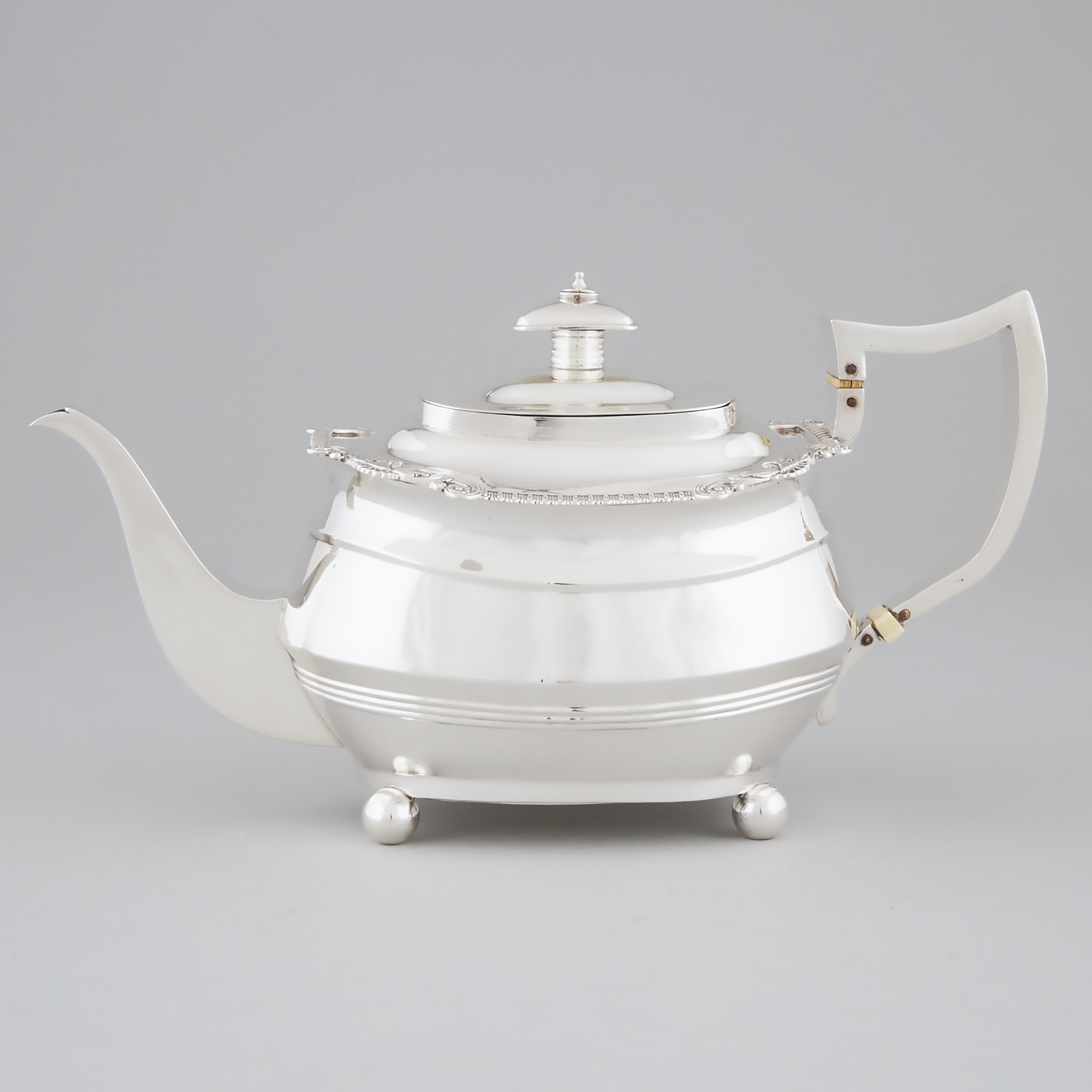 George III Silver Teapot, London, 1814