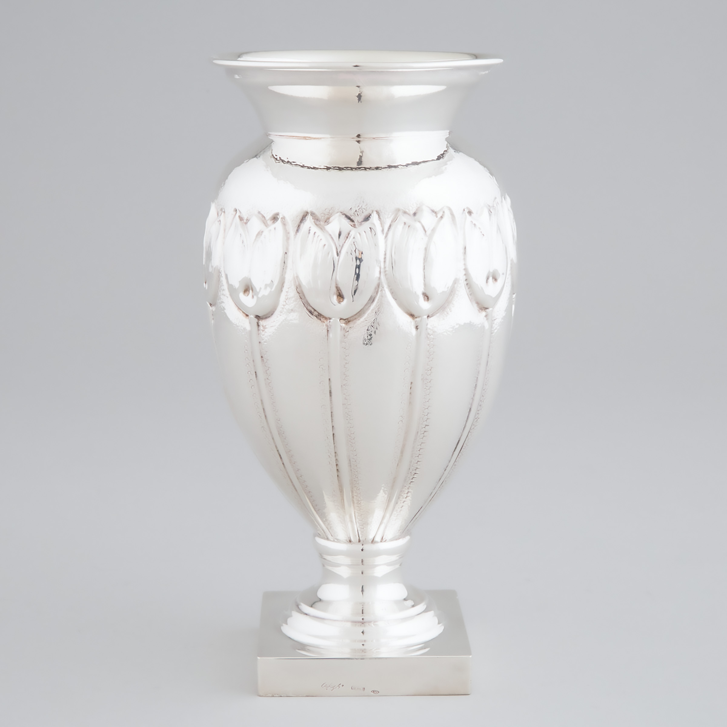 Italian Silver Vase, Enzo Cerfagli, Florence, 20th century