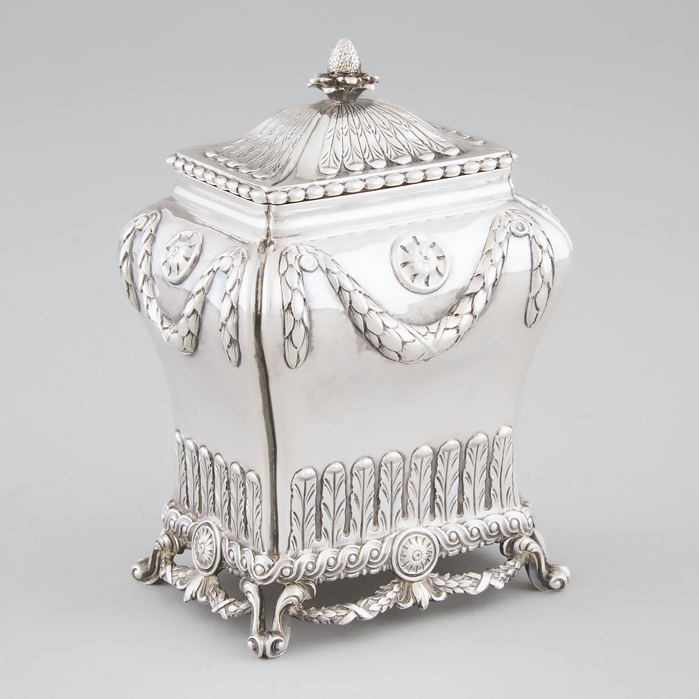 George III Silver Tea Caddy, Pierre Gillois, London, 1773