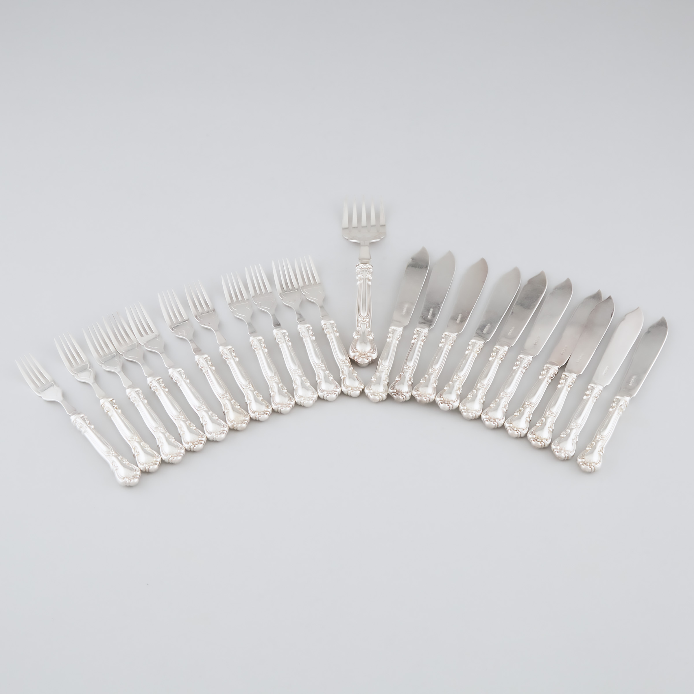 Canadian Silver Handled 'Chantilly' Pattern Fish Service, Henry Birks & Sons, Montreal, Que., 1963