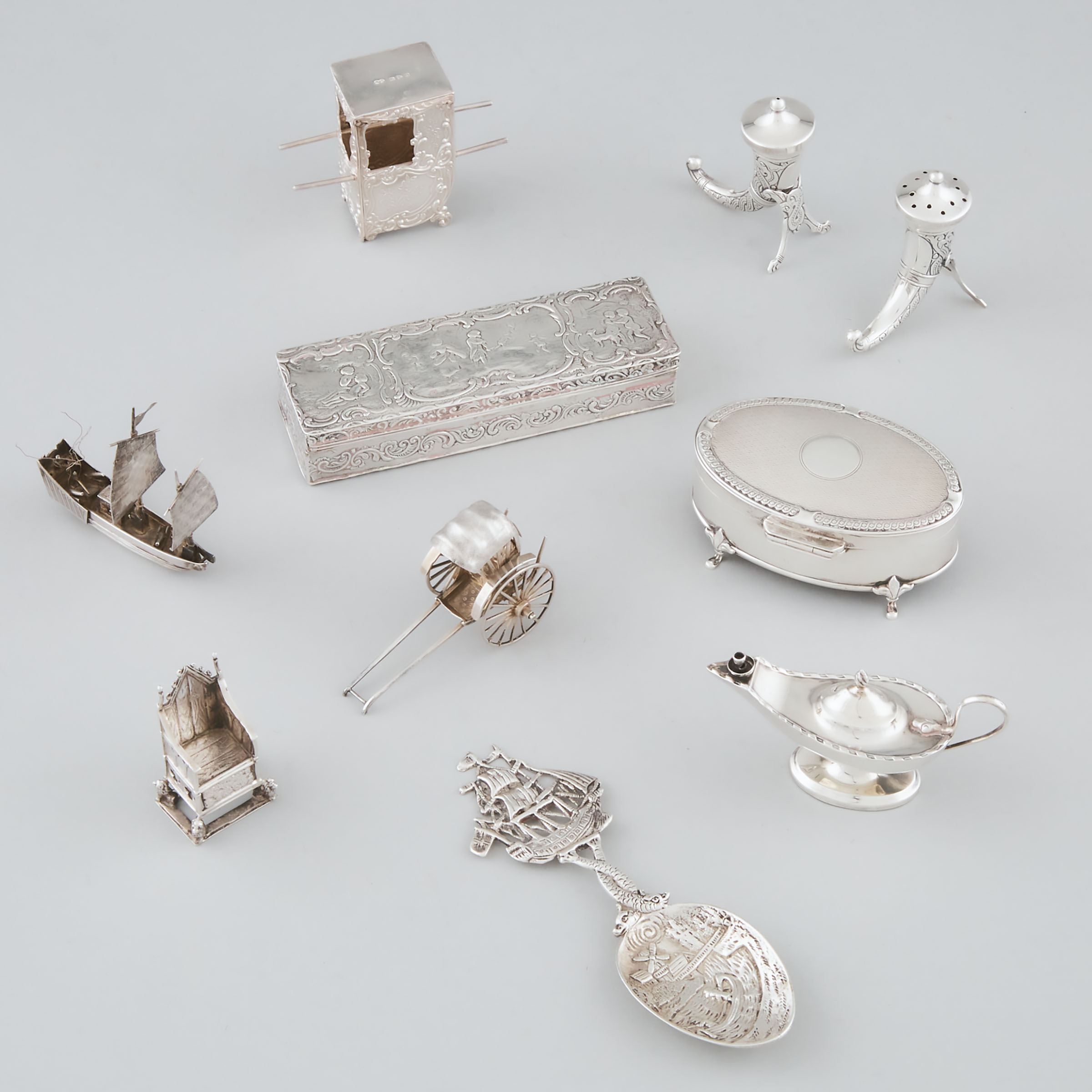 Group of English, Continental and Asian Silver Small Articles, 20th century