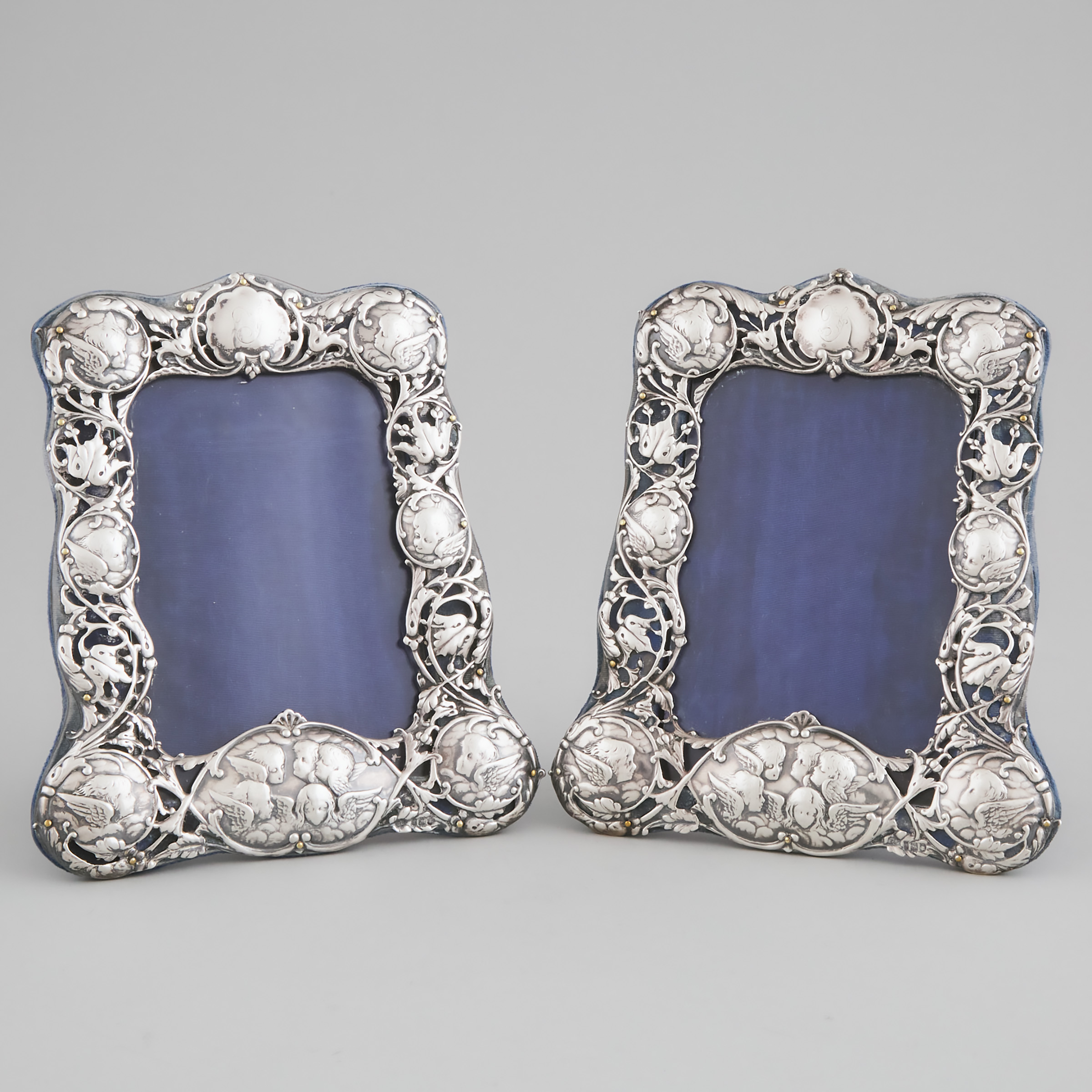 Pair of Edwardian Silver Photo Frames, William Comyns & Sons, London, 1901