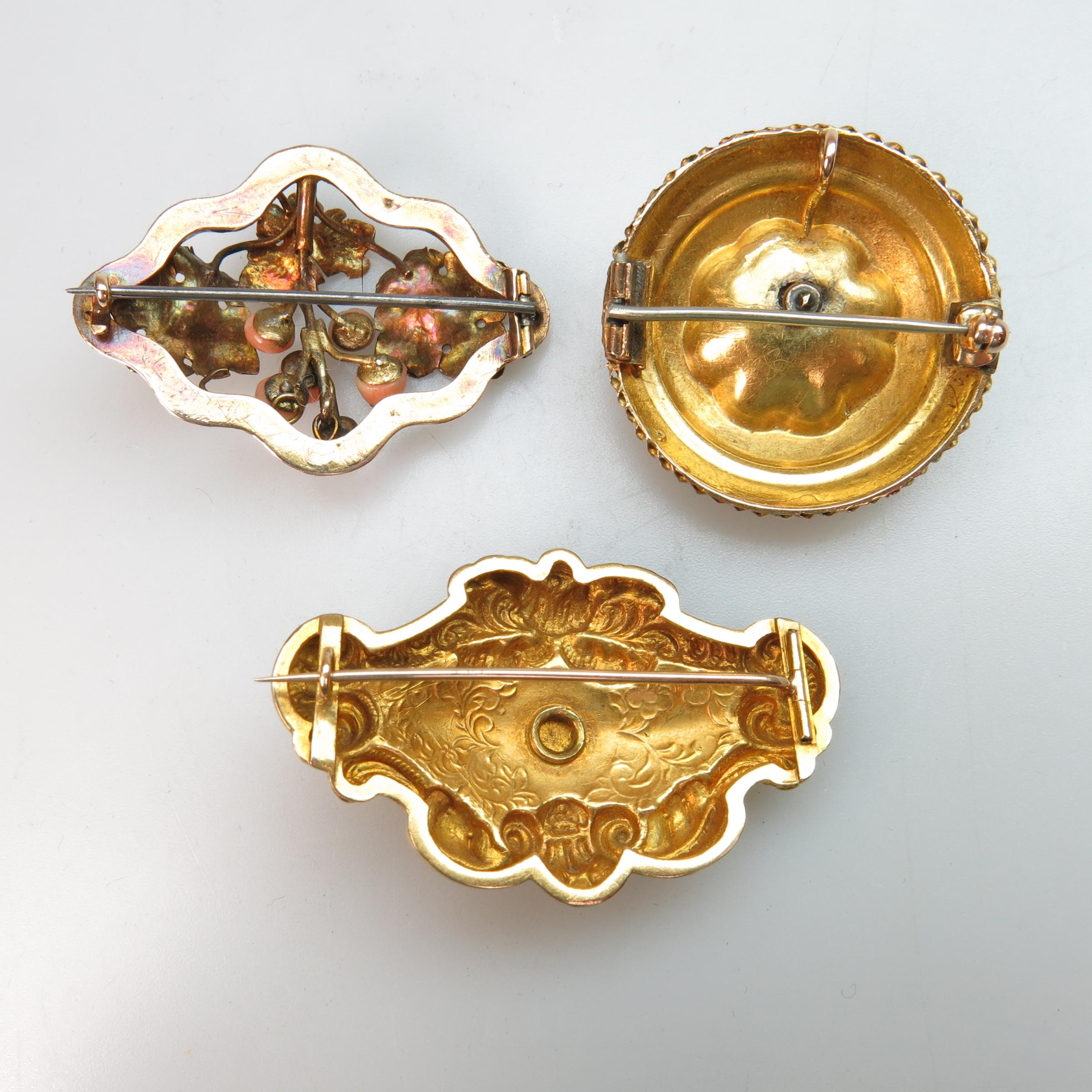 3 x 19th Century 14k Gold Brooches