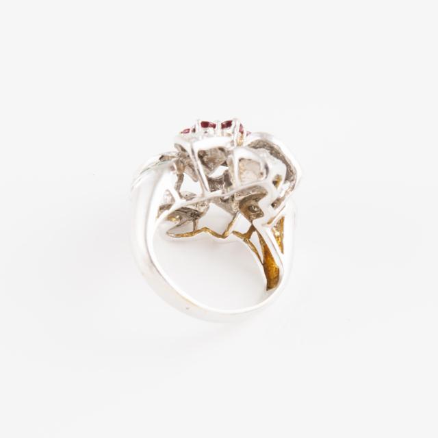 18k White Gold Dress Ring