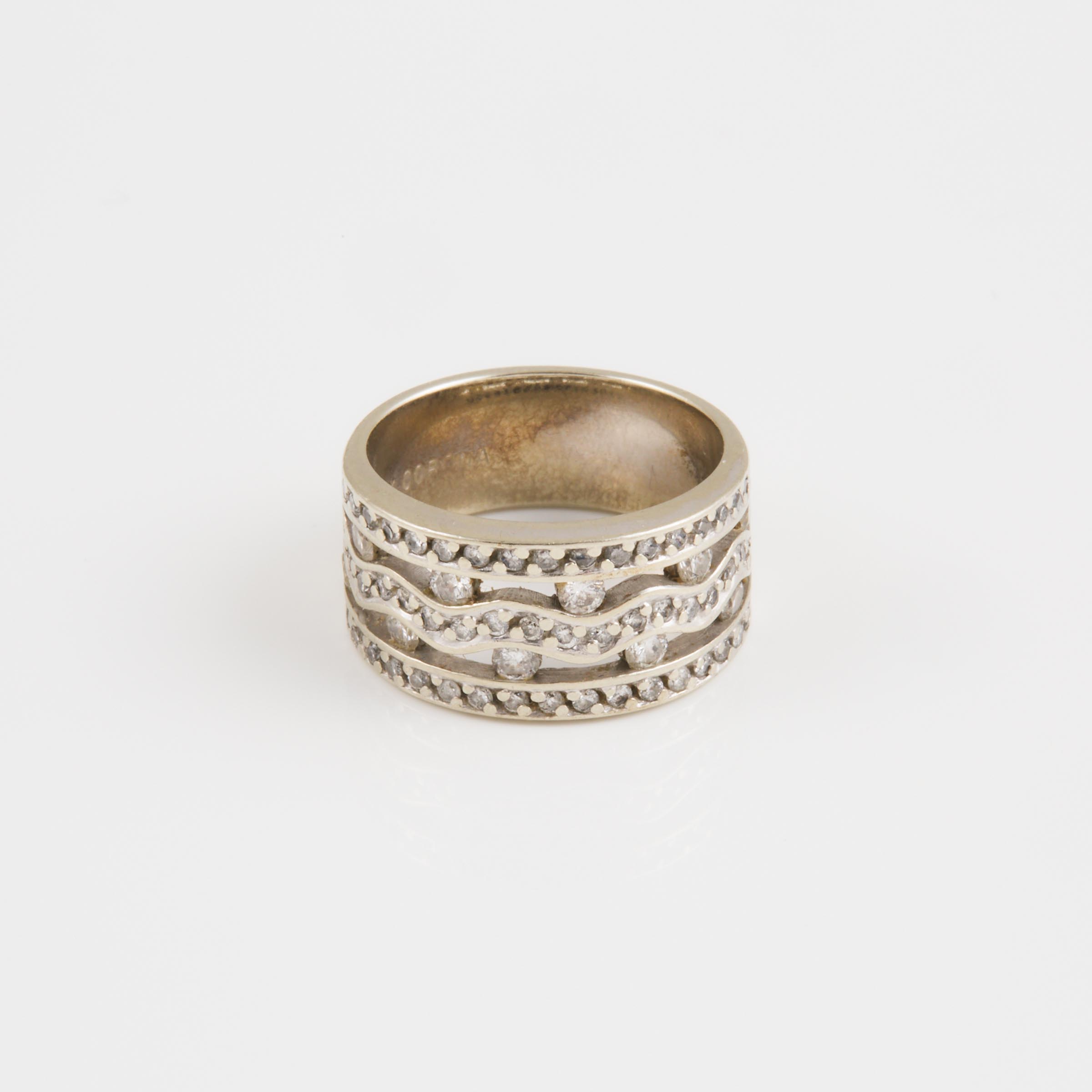 Corona 14k White Gold Ring