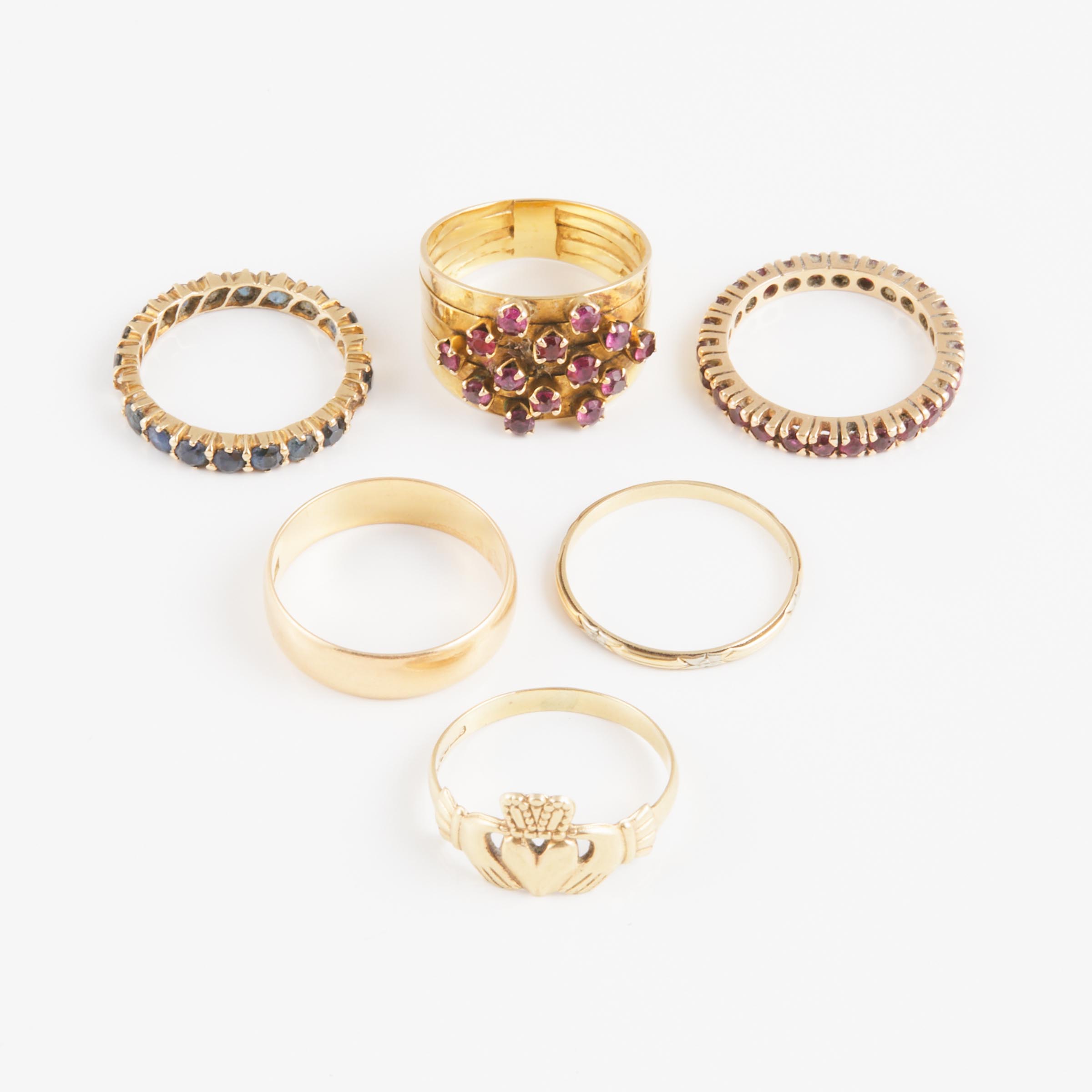 6 Yellow Gold Rings