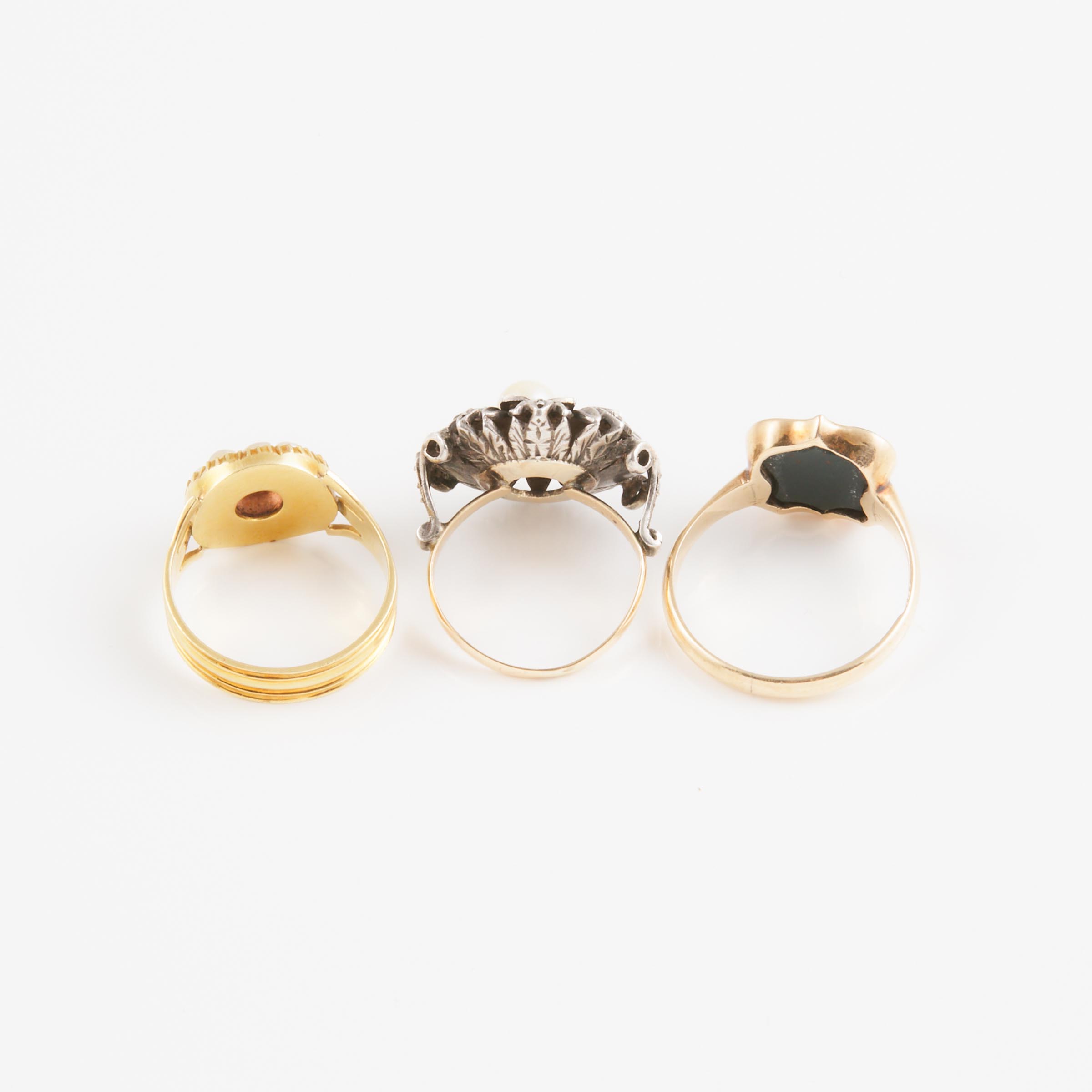 3 Yellow Gold Rings