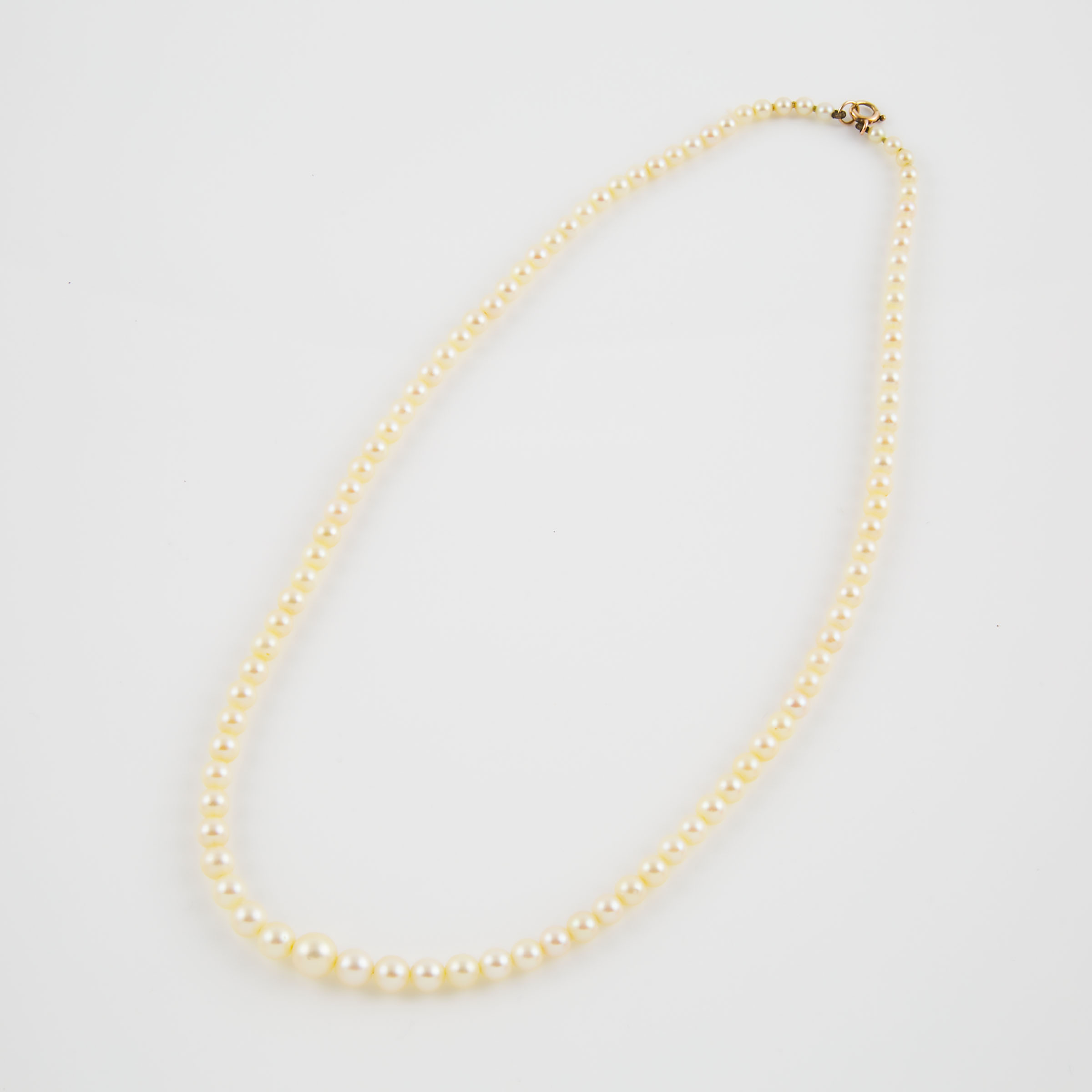Single Graduated Small Cultured Pearl Necklace