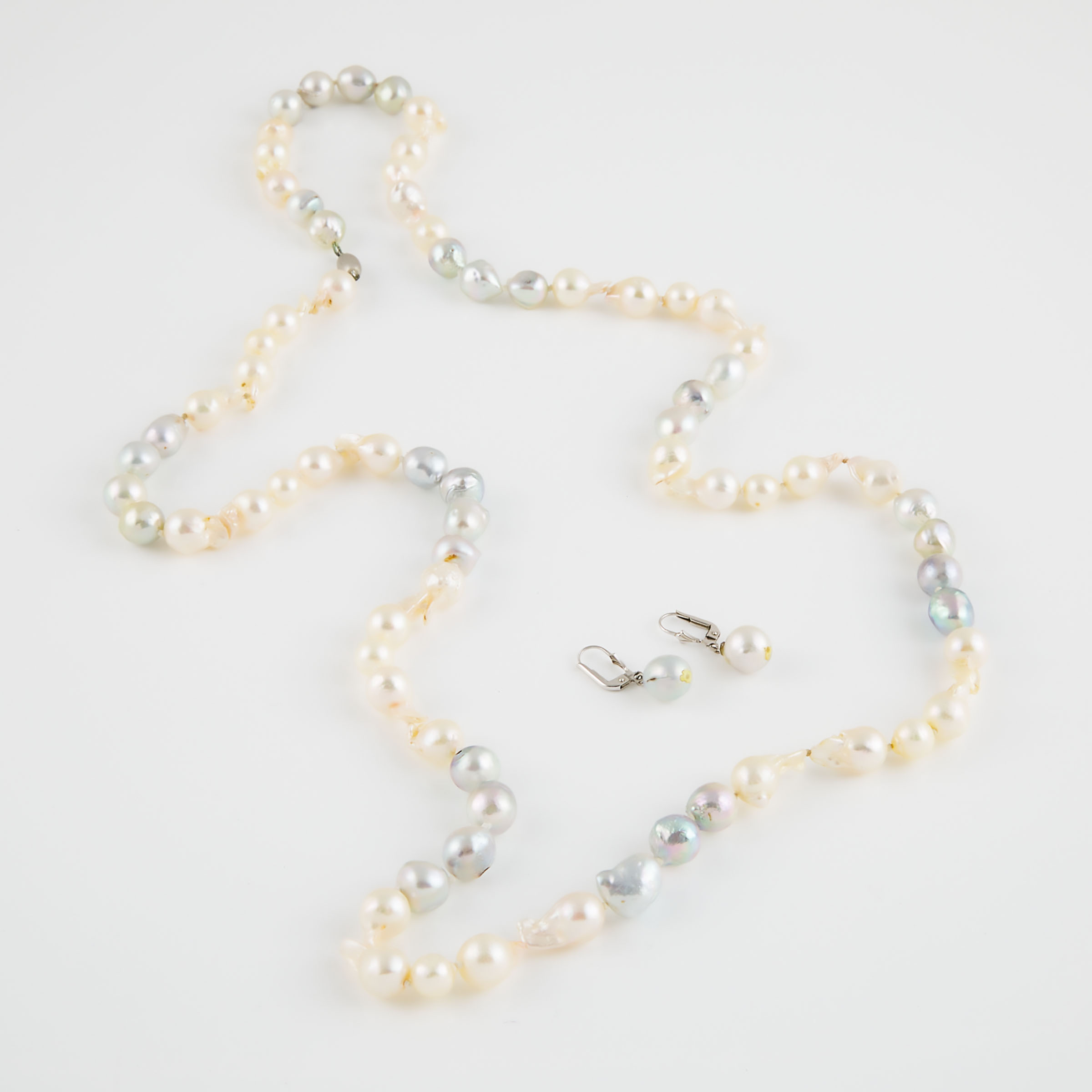 Single Strand Baroque Pearl Necklace