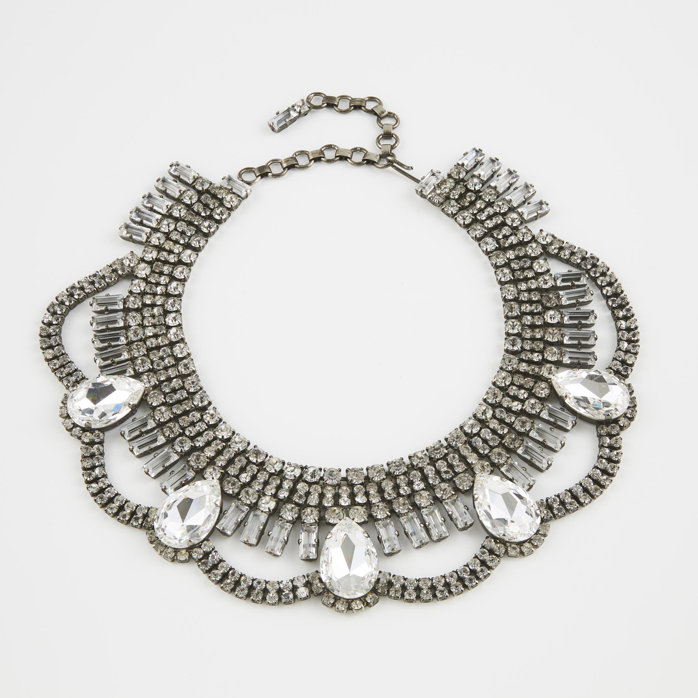 Alan Anderson Silver-Tone Metal Collar Necklace