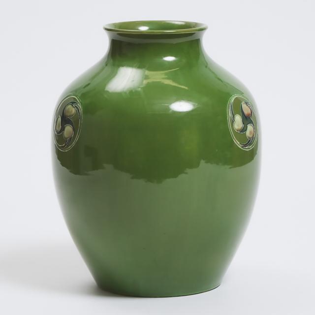 Large Macintyre Moorcroft Green Flamminian Vase, c.1906-13