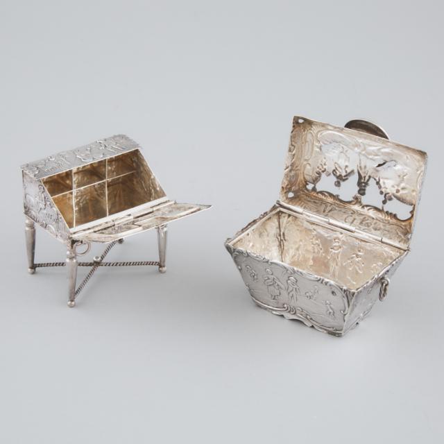 Two Dutch Silver Potpourri Boxes, Hendrik Preijer, Hoorn, c.1899-1903