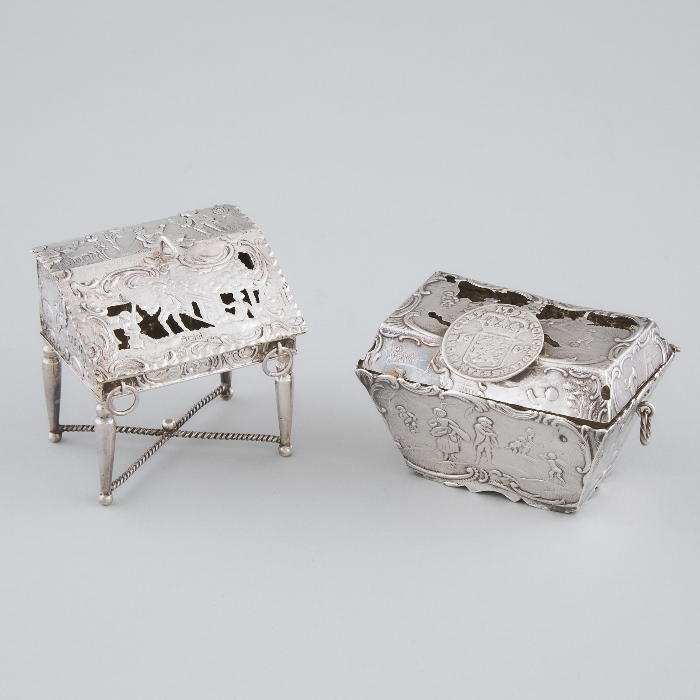 Two Dutch Silver Potpourri Boxes, Hendrik Preijer, Hoorn, c.1899-1903