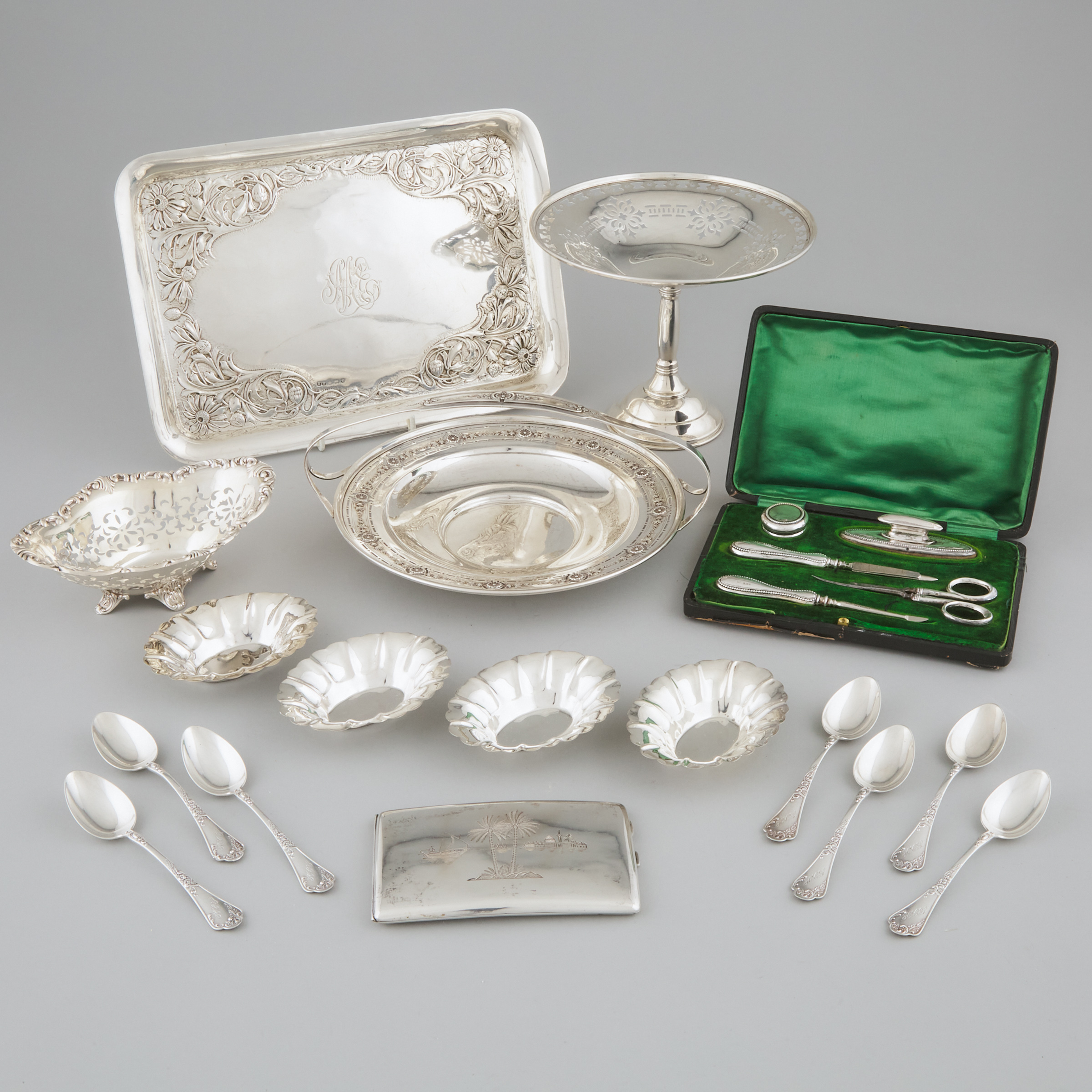 Group of English, Continental and North American Silver, late 19th/20th century
