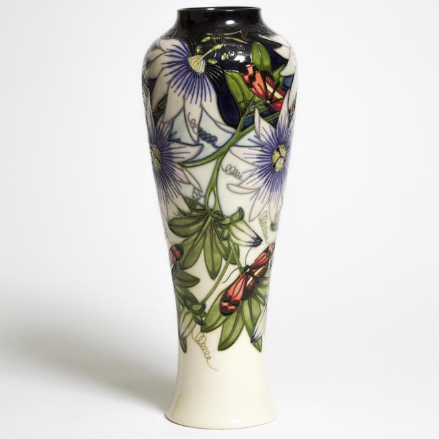 Moorcroft Mikan Vase, Sian Leeper, 53/200, 2003
